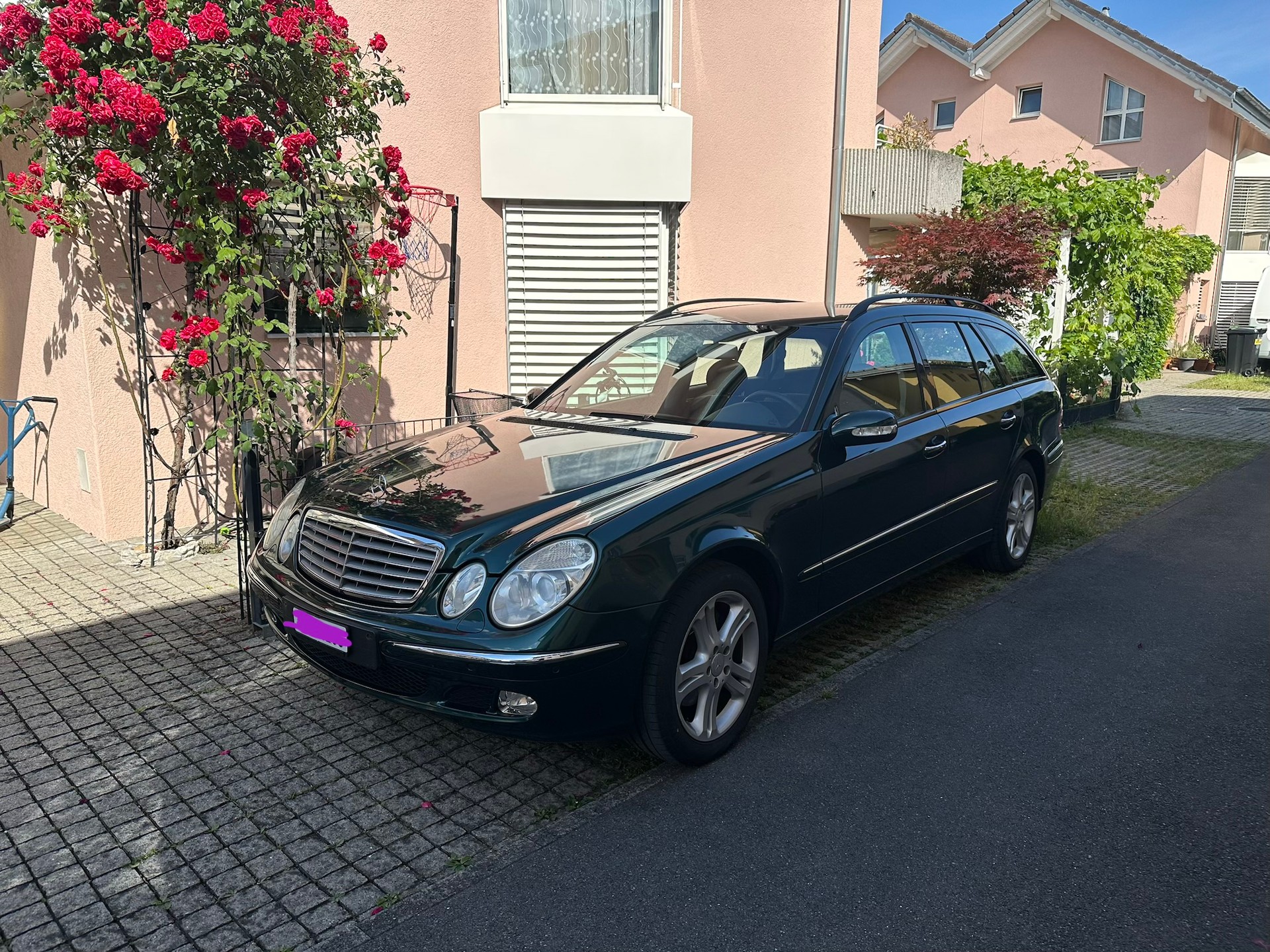MERCEDES-BENZ E 320 Elégance 4Matic Automatic-image-0