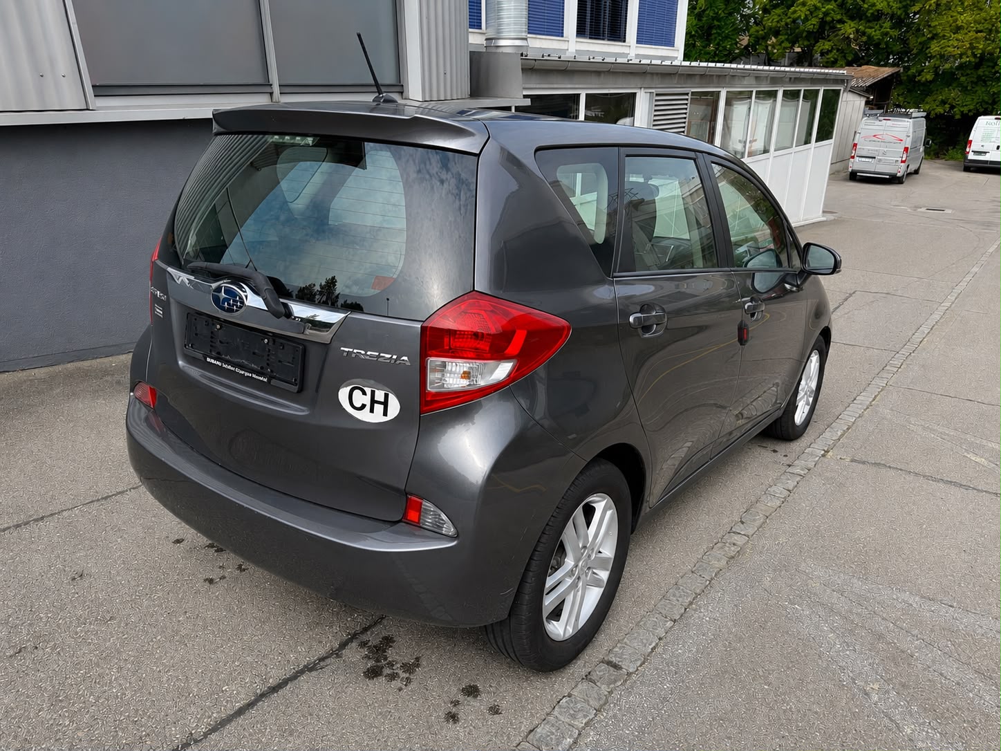 SUBARU Trezia 1.4D Swiss-image-2