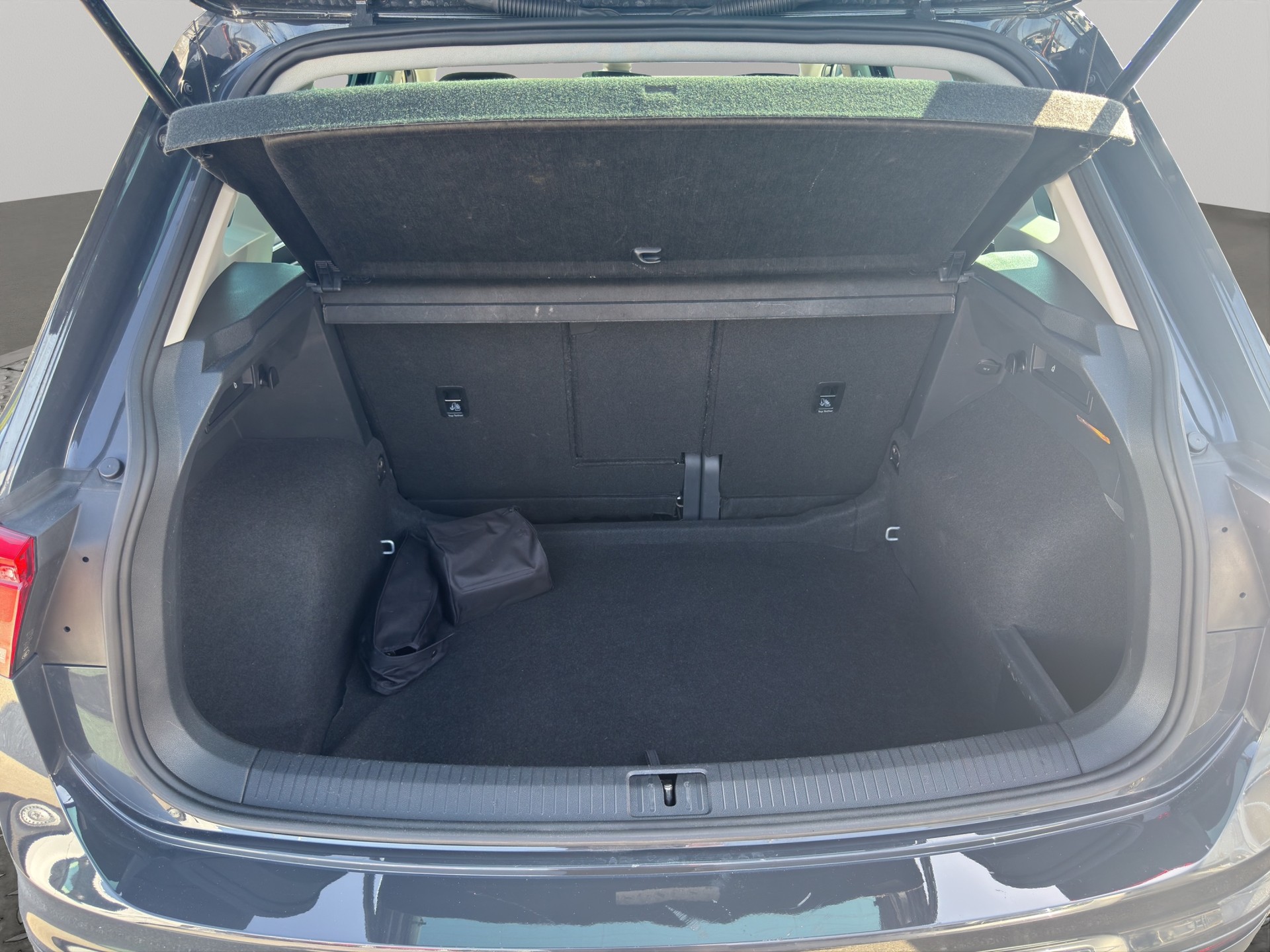VW Tiguan 2.0TSI Comfortline 4Motion DSG-image-15