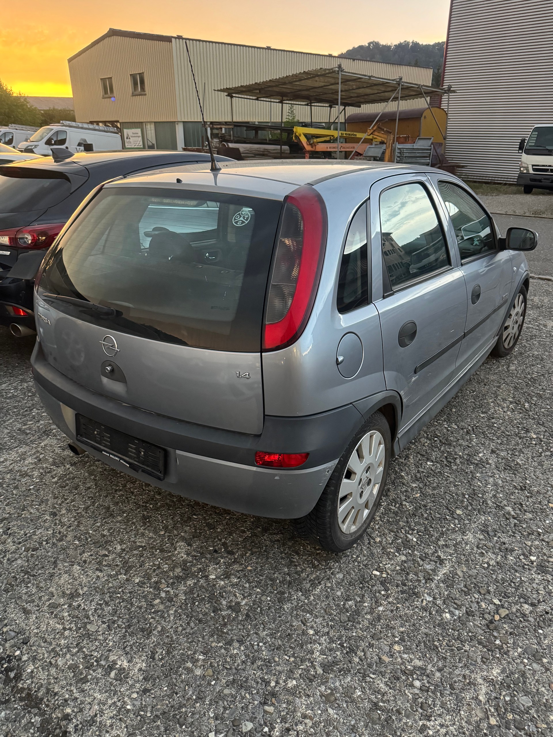 OPEL Corsa 1.4 16V Njoy-image-1