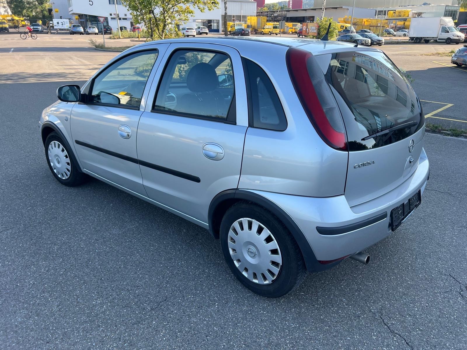 OPEL Corsa 1.2 16V Essentia Frisch ab MFK 14.08.2026-image-2