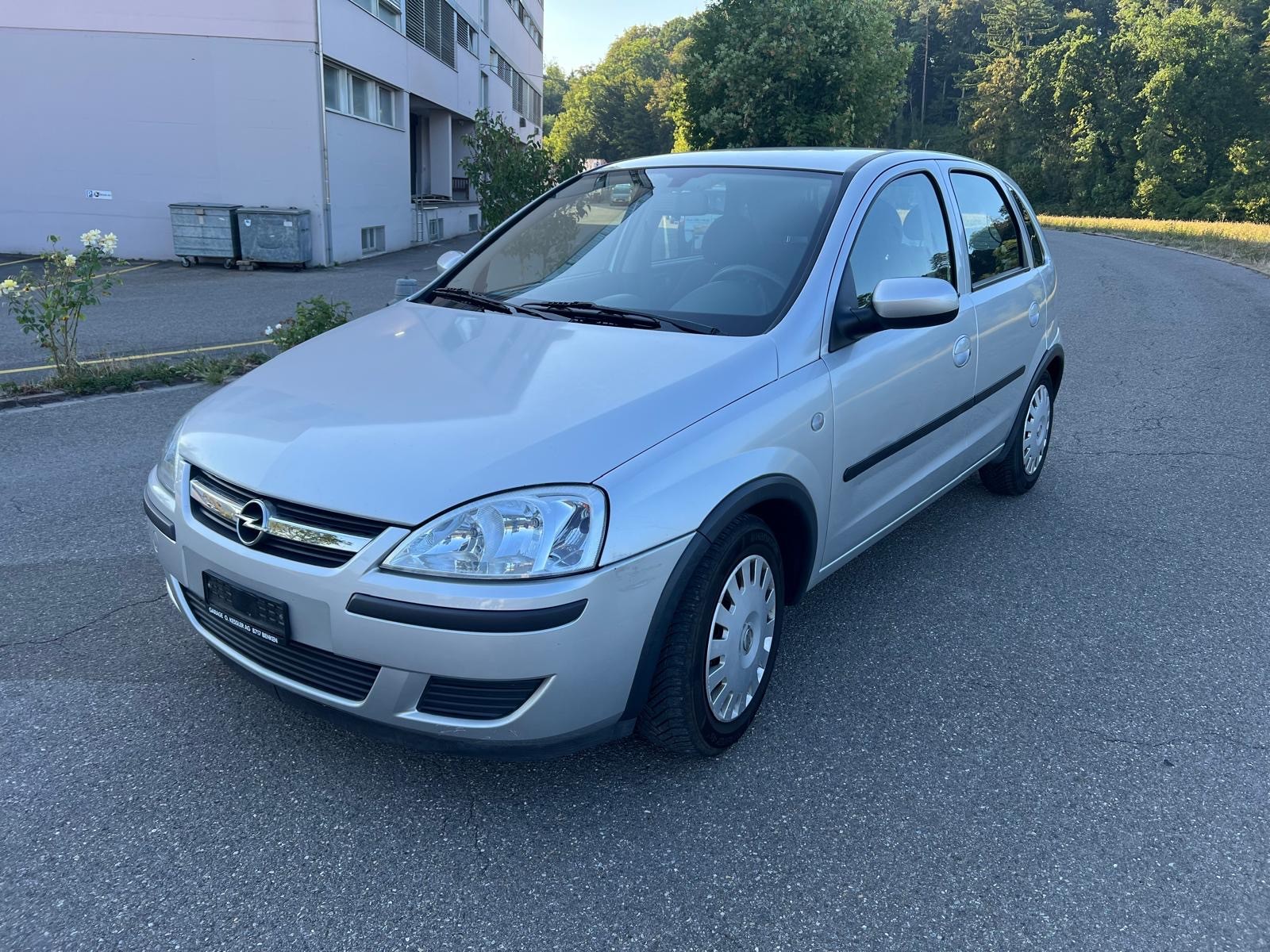 OPEL Corsa 1.2 16V Essentia Frisch ab MFK 14.08.2026-image-0
