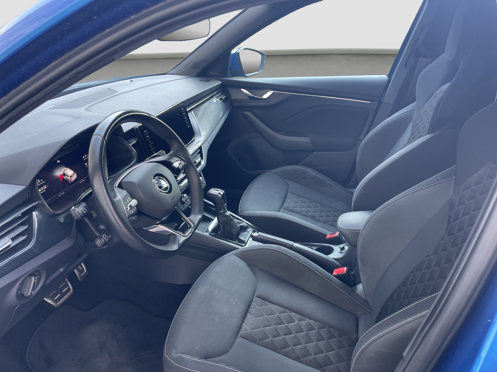 SKODA Kamiq 1.0 TSI Style DSG-image-7