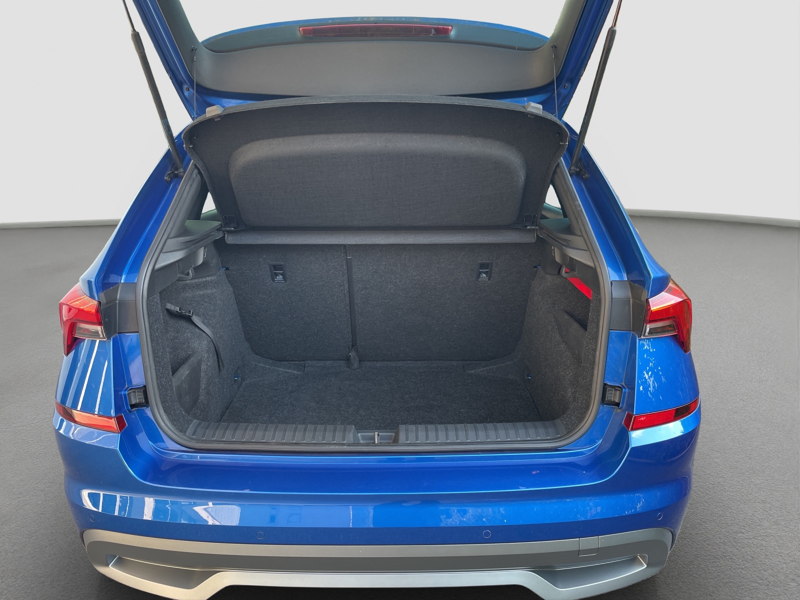 SKODA Kamiq 1.0 TSI Style DSG-image-9
