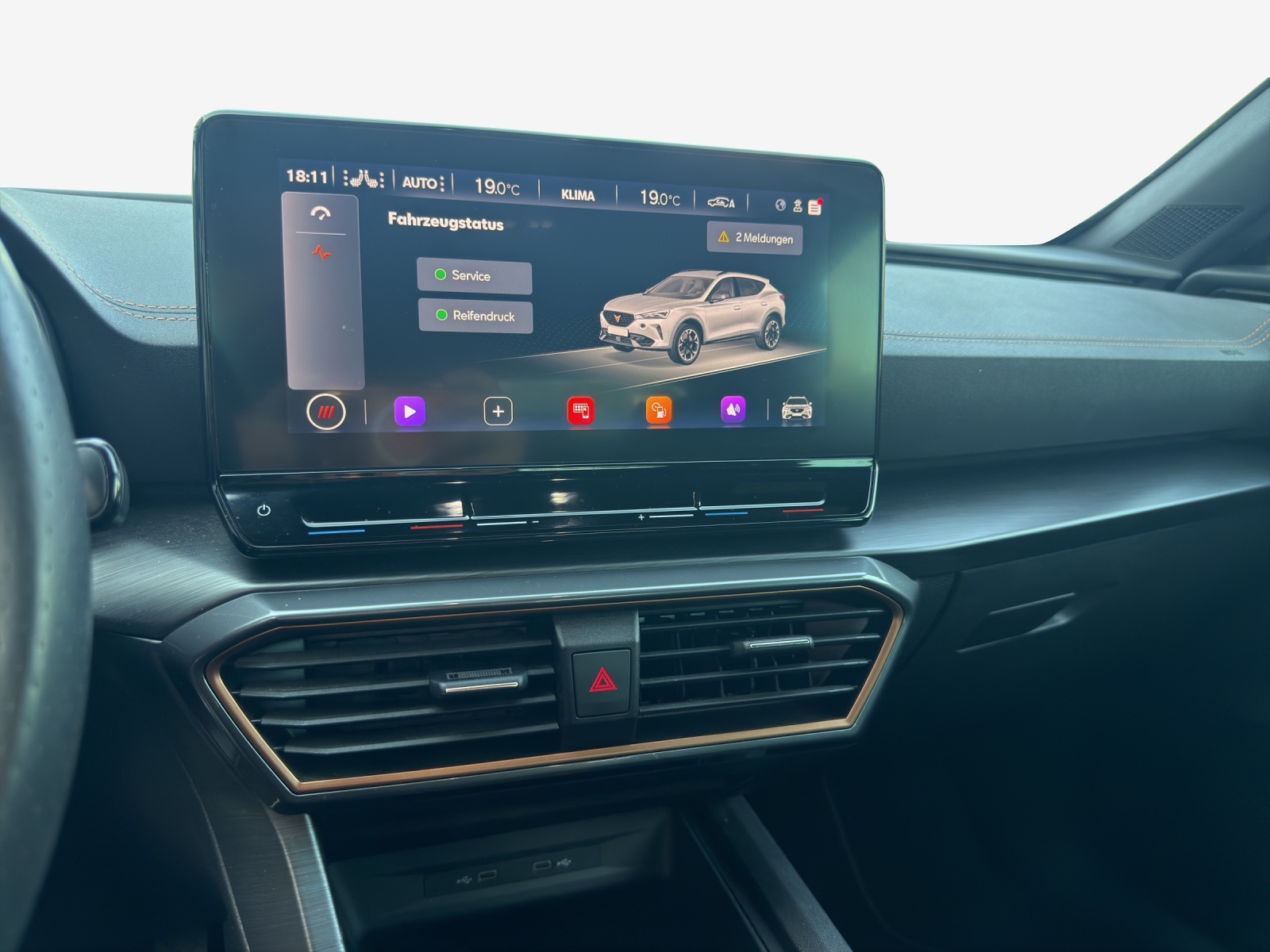 CUPRA Formentor 1.5 TSI DSG-image-10