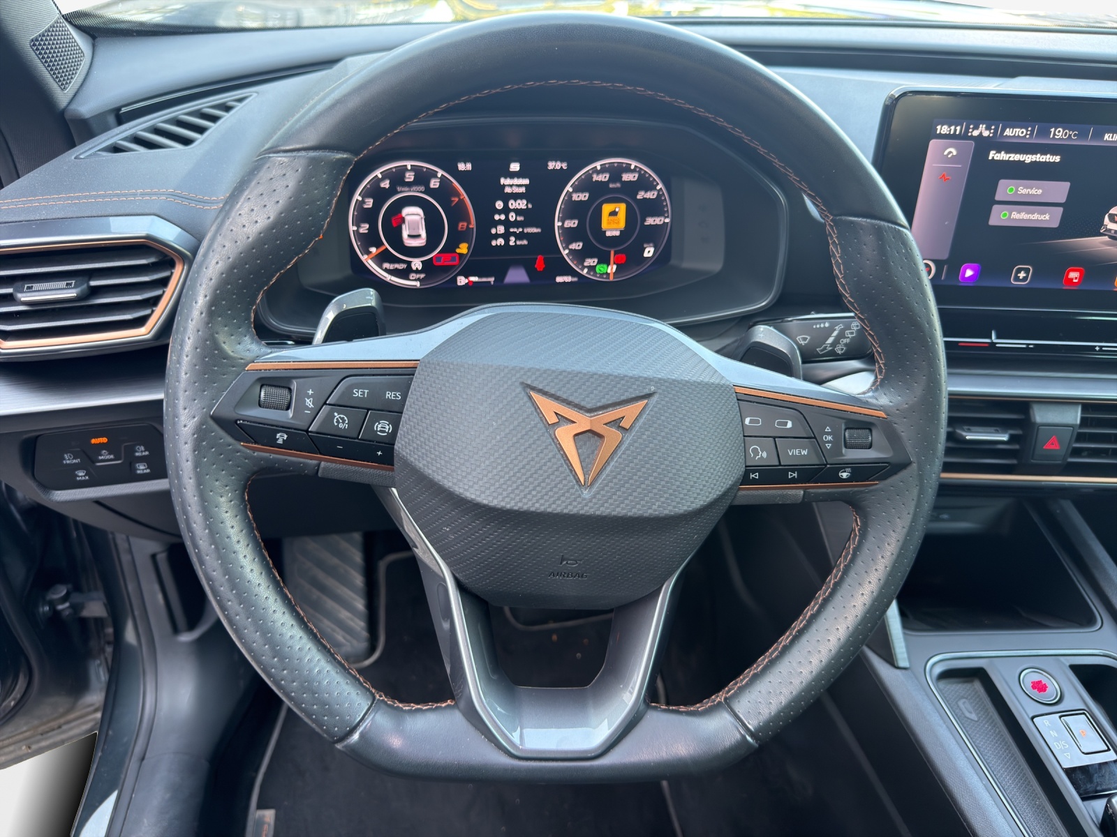 CUPRA Formentor 1.5 TSI DSG-image-9