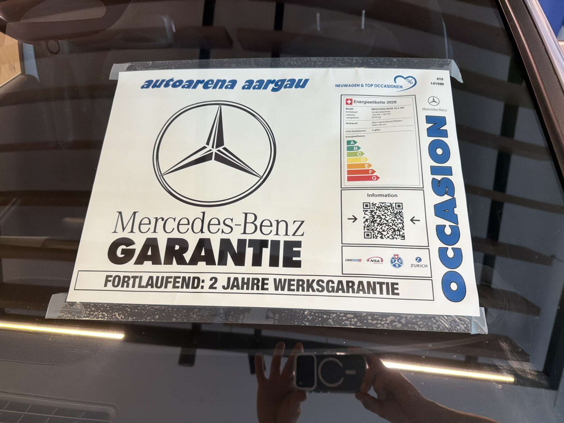 MERCEDES-BENZ GLA 200 AMG-Line DCT-Automat-image-3