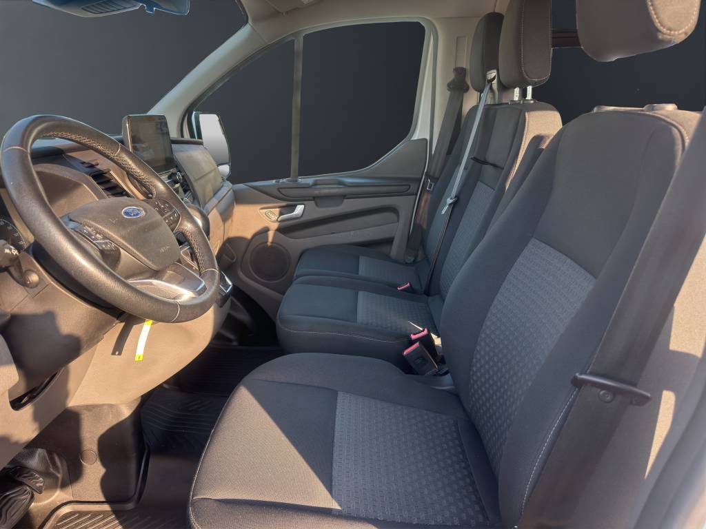 FORD Transit Custom 320 L1H1 Trend A-image-7