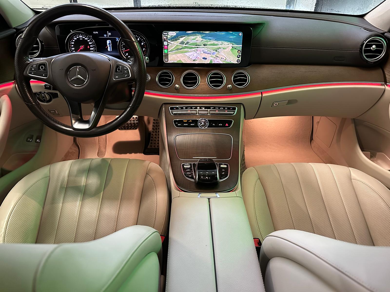 MERCEDES-BENZ E 200 Avantgarde 4 Matic 9G-Tronic *Toit ouvrant*Attelage*Carplay-image-14