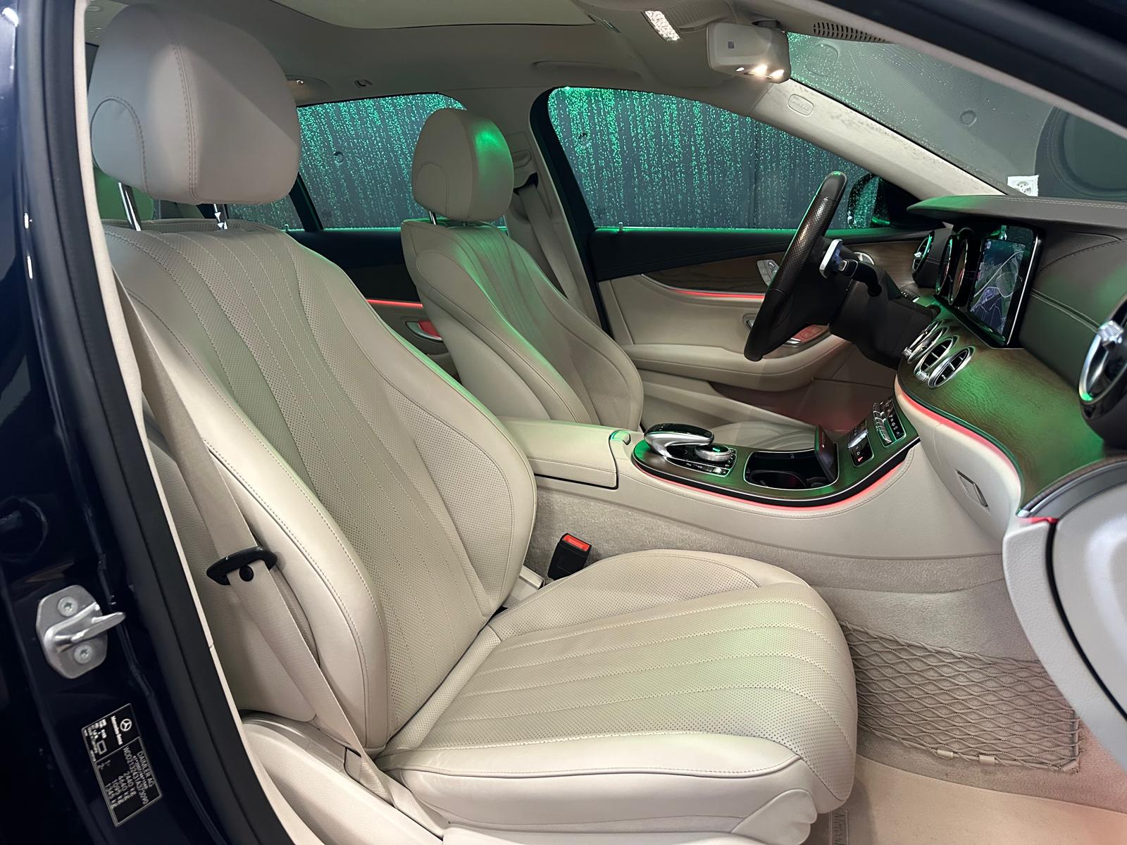 MERCEDES-BENZ E 200 Avantgarde 4 Matic 9G-Tronic *Toit ouvrant*Attelage*Carplay-image-12