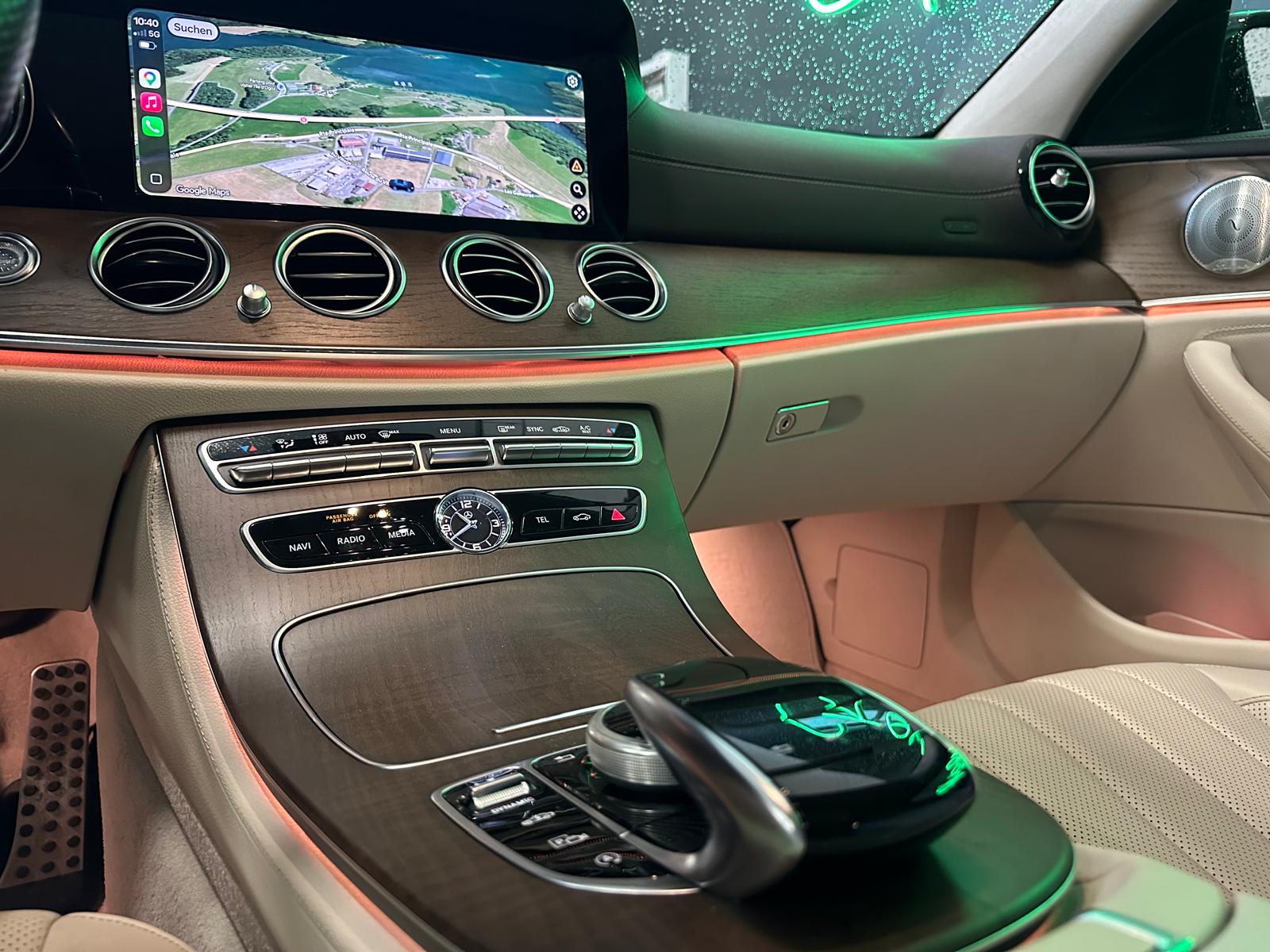 MERCEDES-BENZ E 200 Avantgarde 4 Matic 9G-Tronic *Toit ouvrant*Attelage*Carplay-image-22