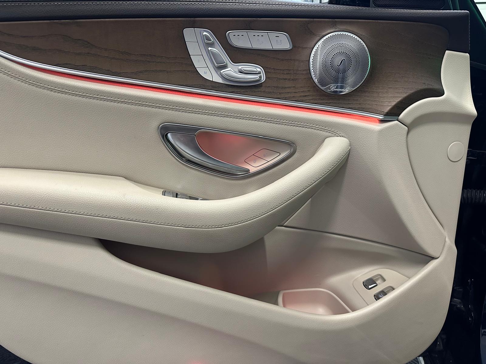 MERCEDES-BENZ E 200 Avantgarde 4 Matic 9G-Tronic *Toit ouvrant*Attelage*Carplay-image-24