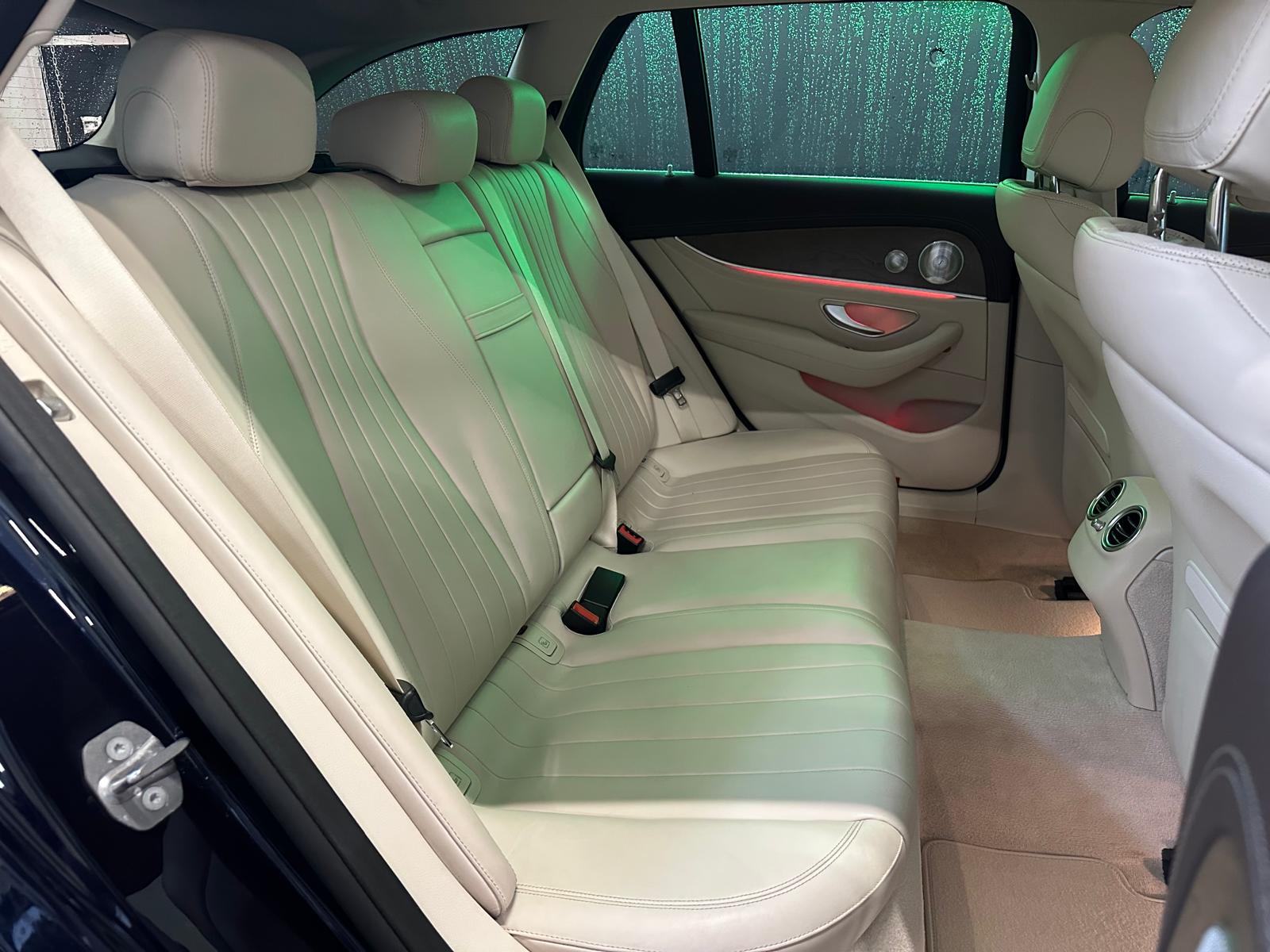 MERCEDES-BENZ E 200 Avantgarde 4 Matic 9G-Tronic *Toit ouvrant*Attelage*Carplay-image-13