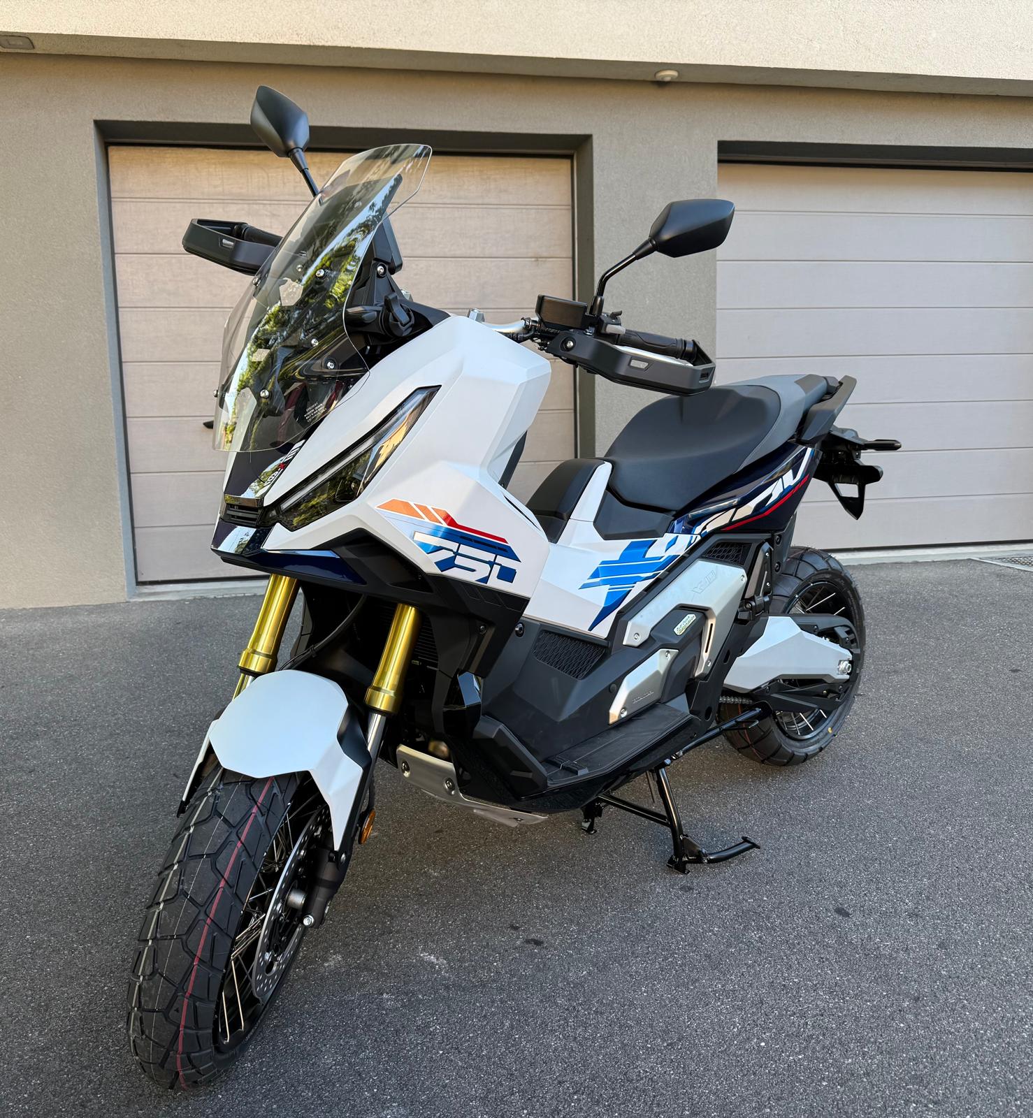 HONDA X-ADV 750 (35kW)