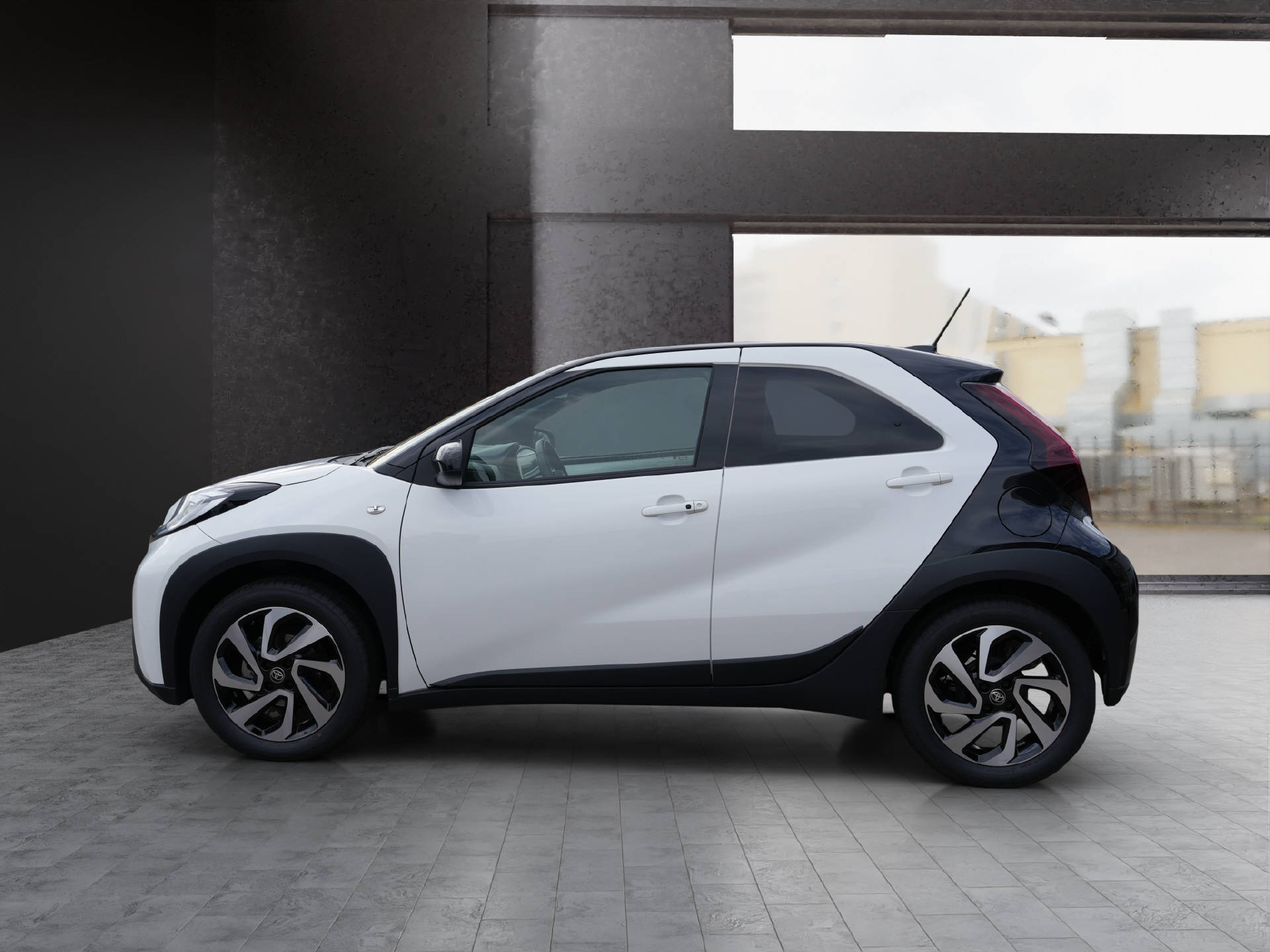 TOYOTA Aygo X 1.0 VVT-i Trend Tech Mulimedia-image-2