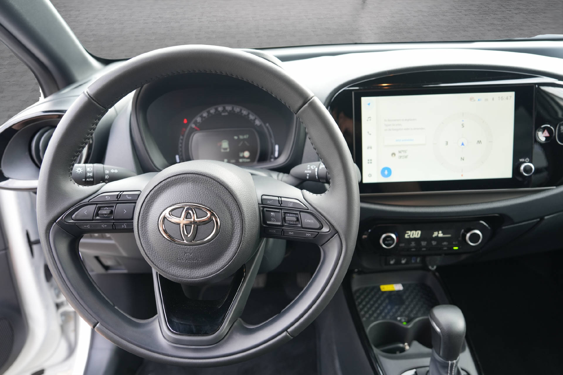 TOYOTA Aygo X 1.0 VVT-i Trend Tech Mulimedia-image-10
