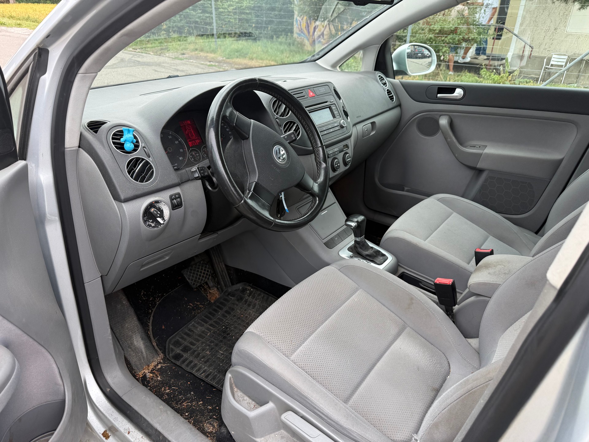 VW Golf Plus 2.0 FSI Comfortline-image-8
