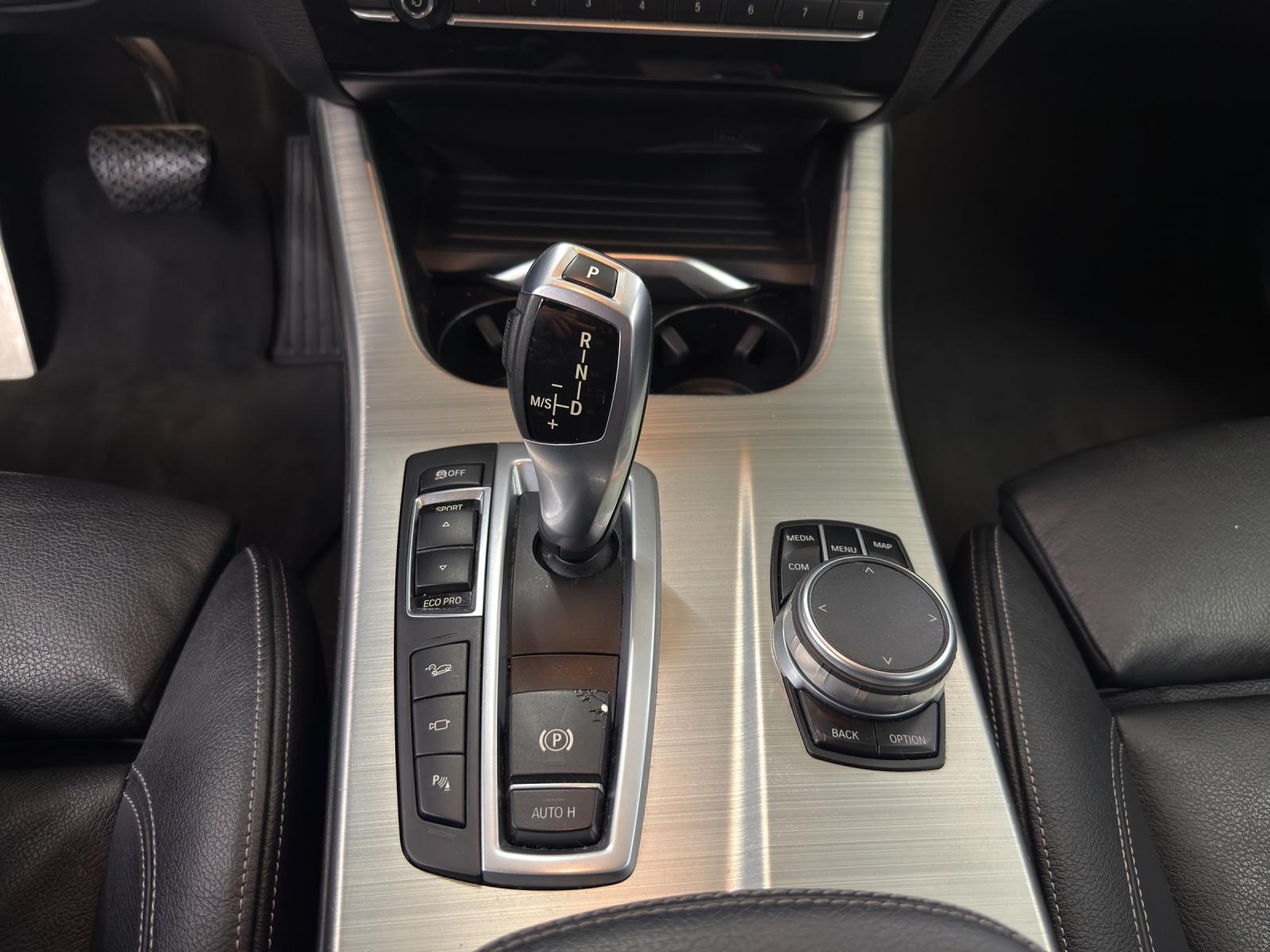 BMW X3 20d xDrive M SPORT-image-16