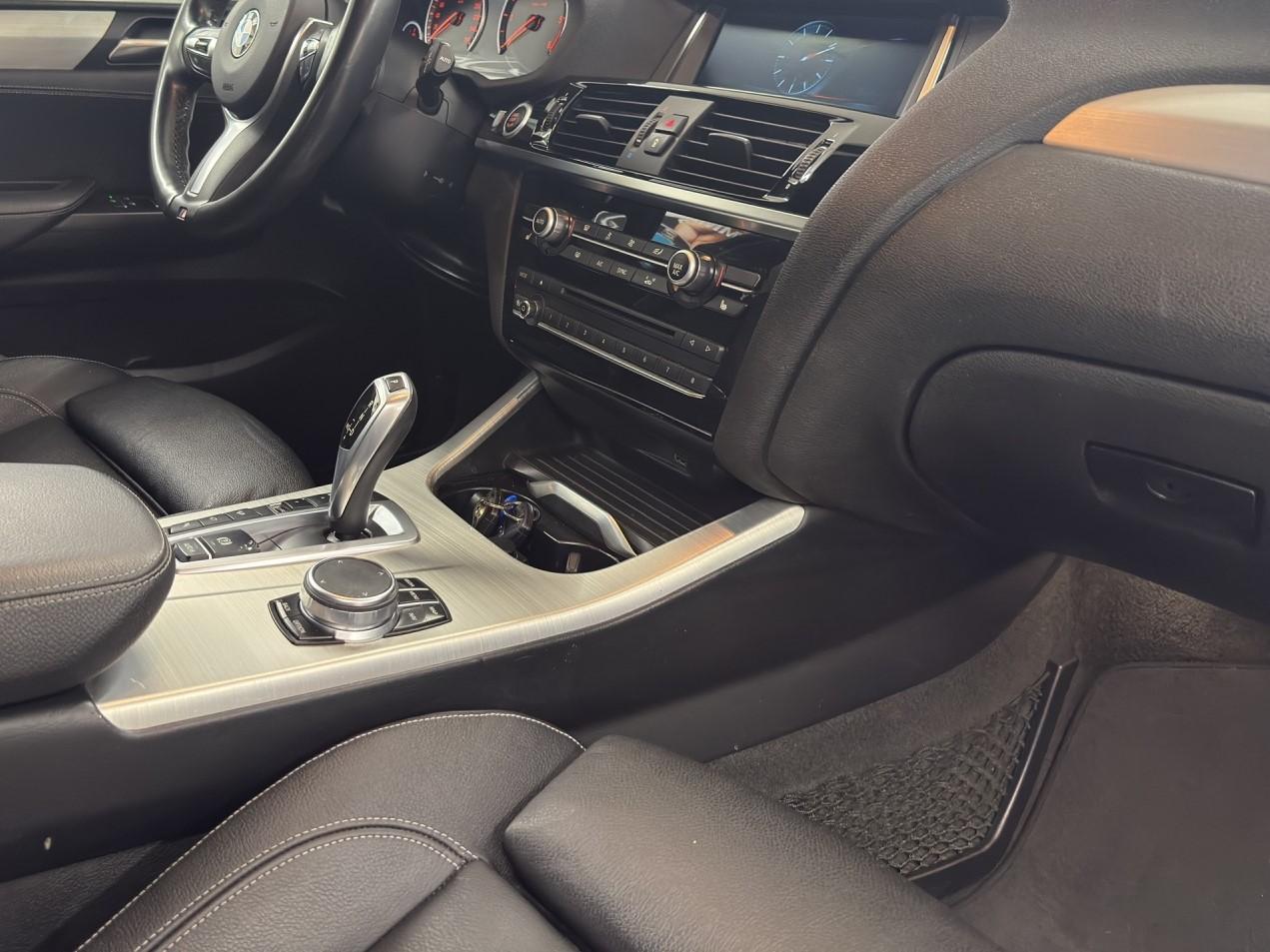 BMW X3 20d xDrive M SPORT-image-19