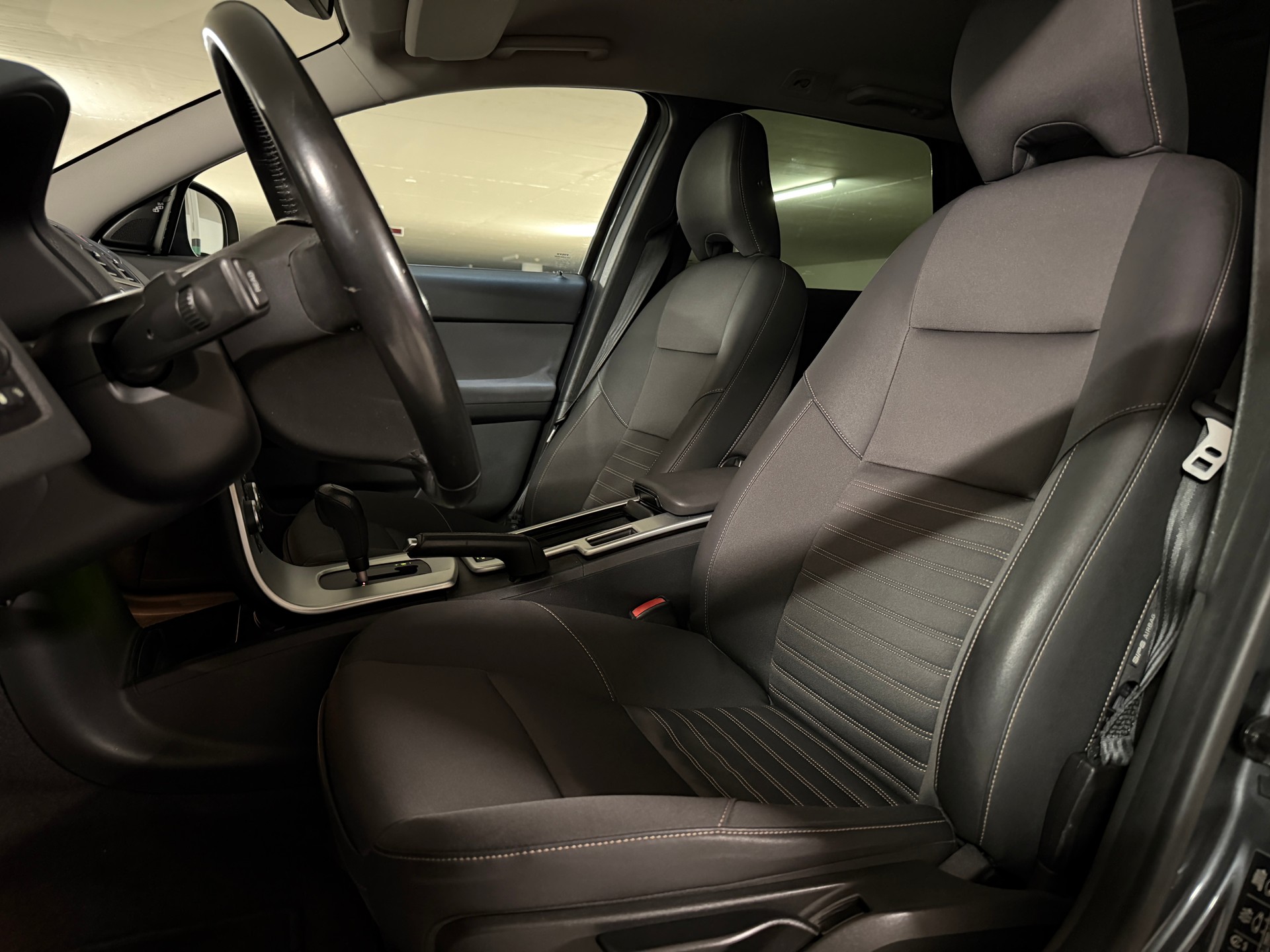 VOLVO 2.0 D4 Momentum-image-8