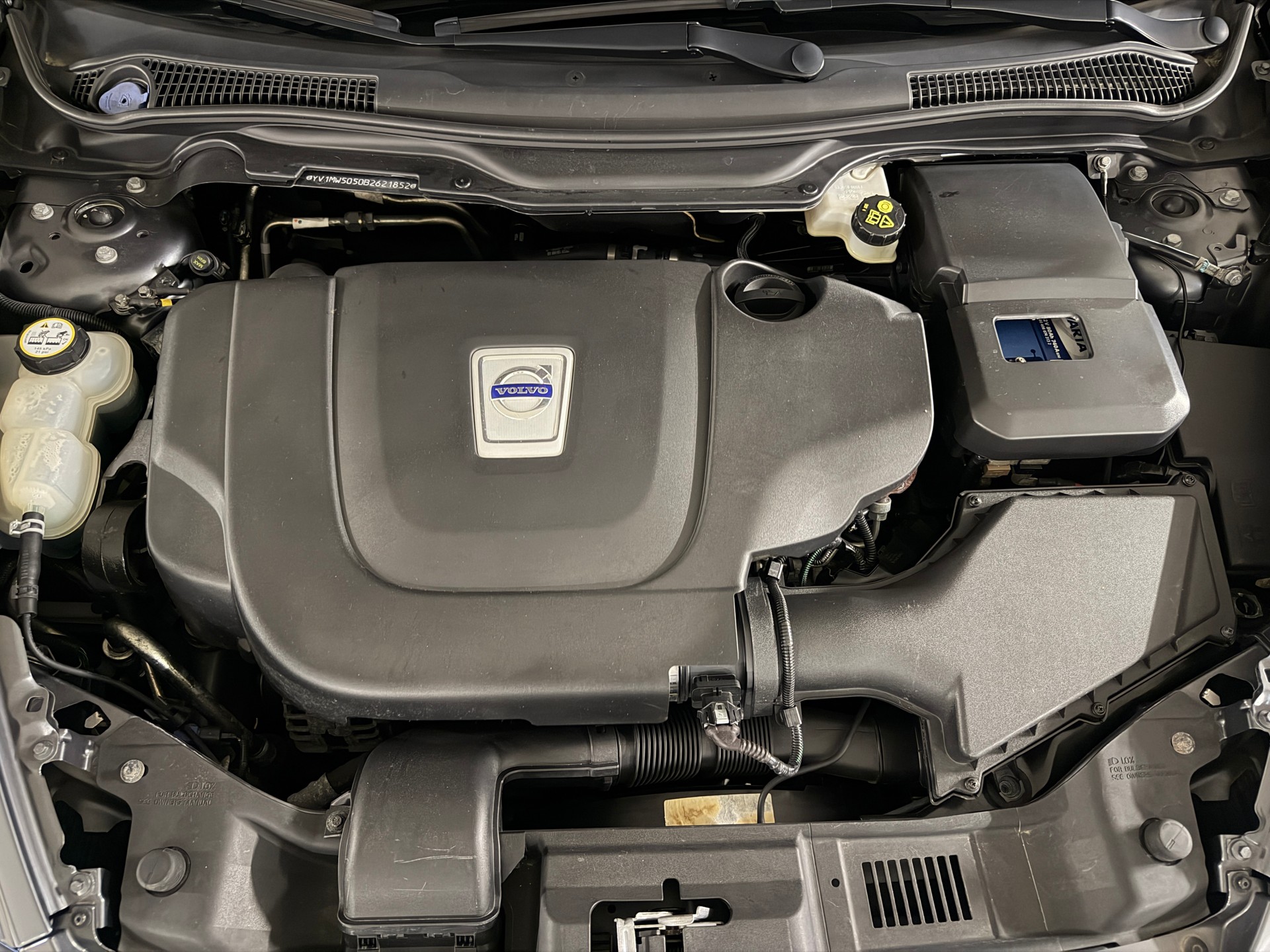VOLVO 2.0 D4 Momentum-image-14