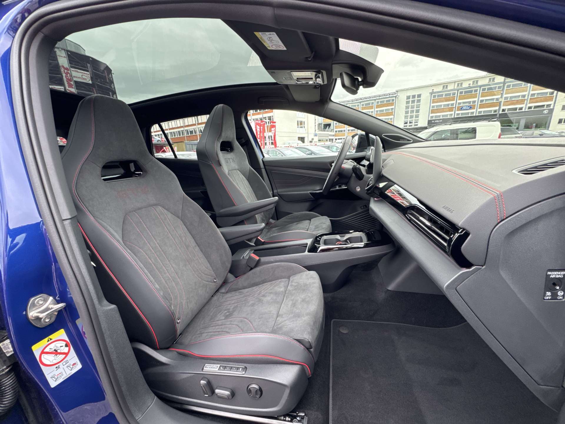 VW ID.4 GTX 77 kWh 340PS 4Motion Automat-image-12