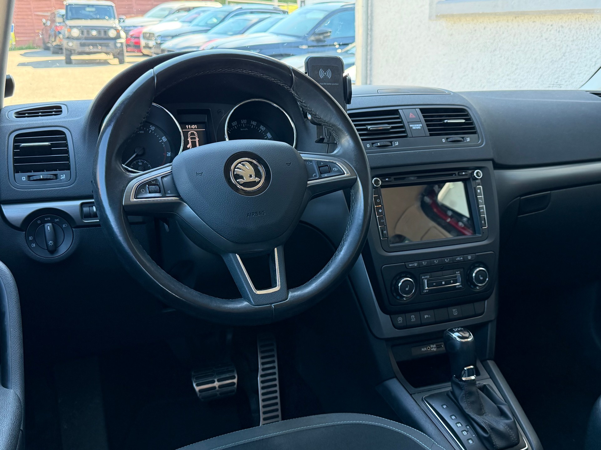 SKODA Yeti 1.4 TSI Ambition 4x2 DSG-image-5