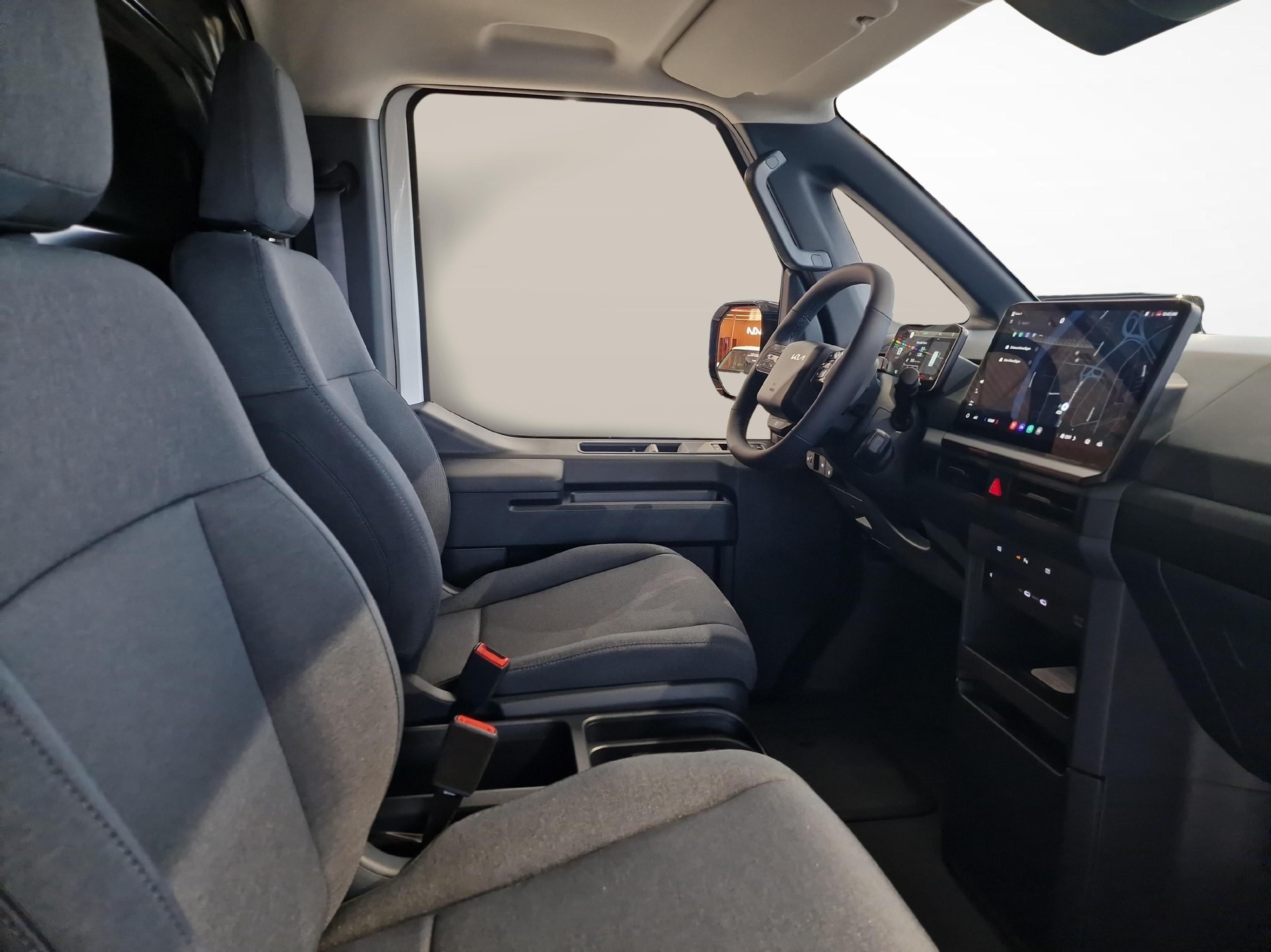 KIA PV5 Cargo 71.2 kWh Plus-image-9