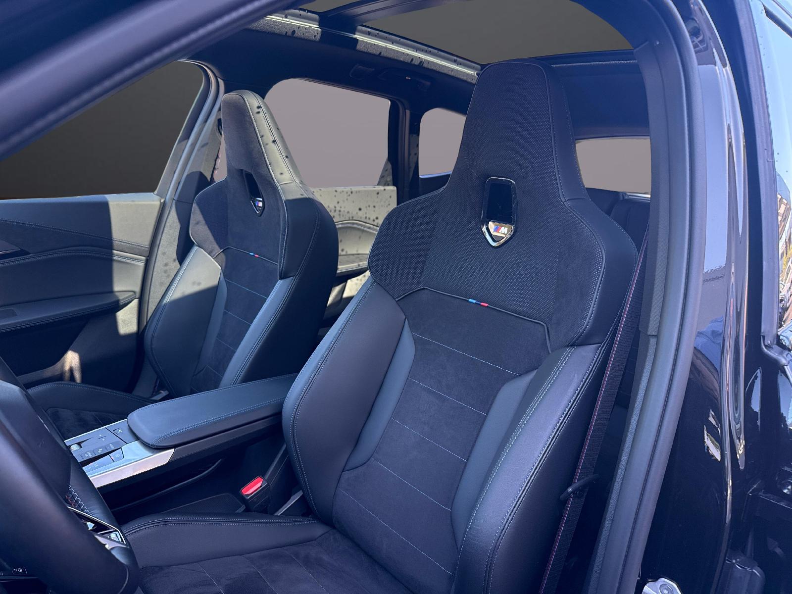 BMW X1 M35i-image-6