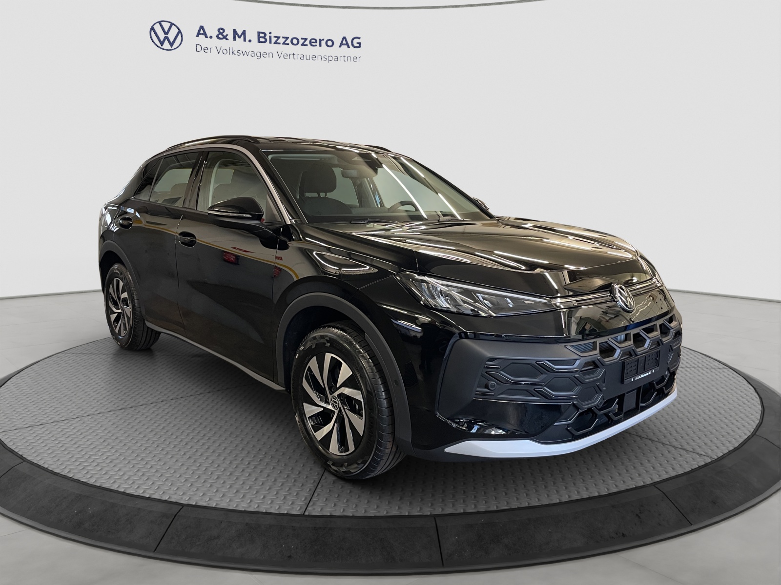 VW T-Roc 1.5 eTSI mHEV Trend DSG-image-6
