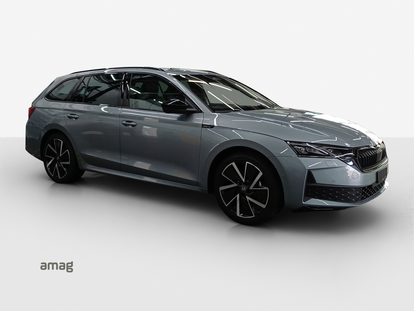 SKODA Octavia Combi 1.5 TSI mHEV DSG Sport Line-image-5