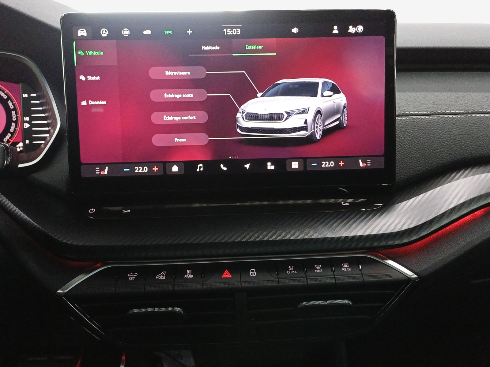 SKODA Octavia Combi 1.5 TSI mHEV DSG Sport Line-image-10