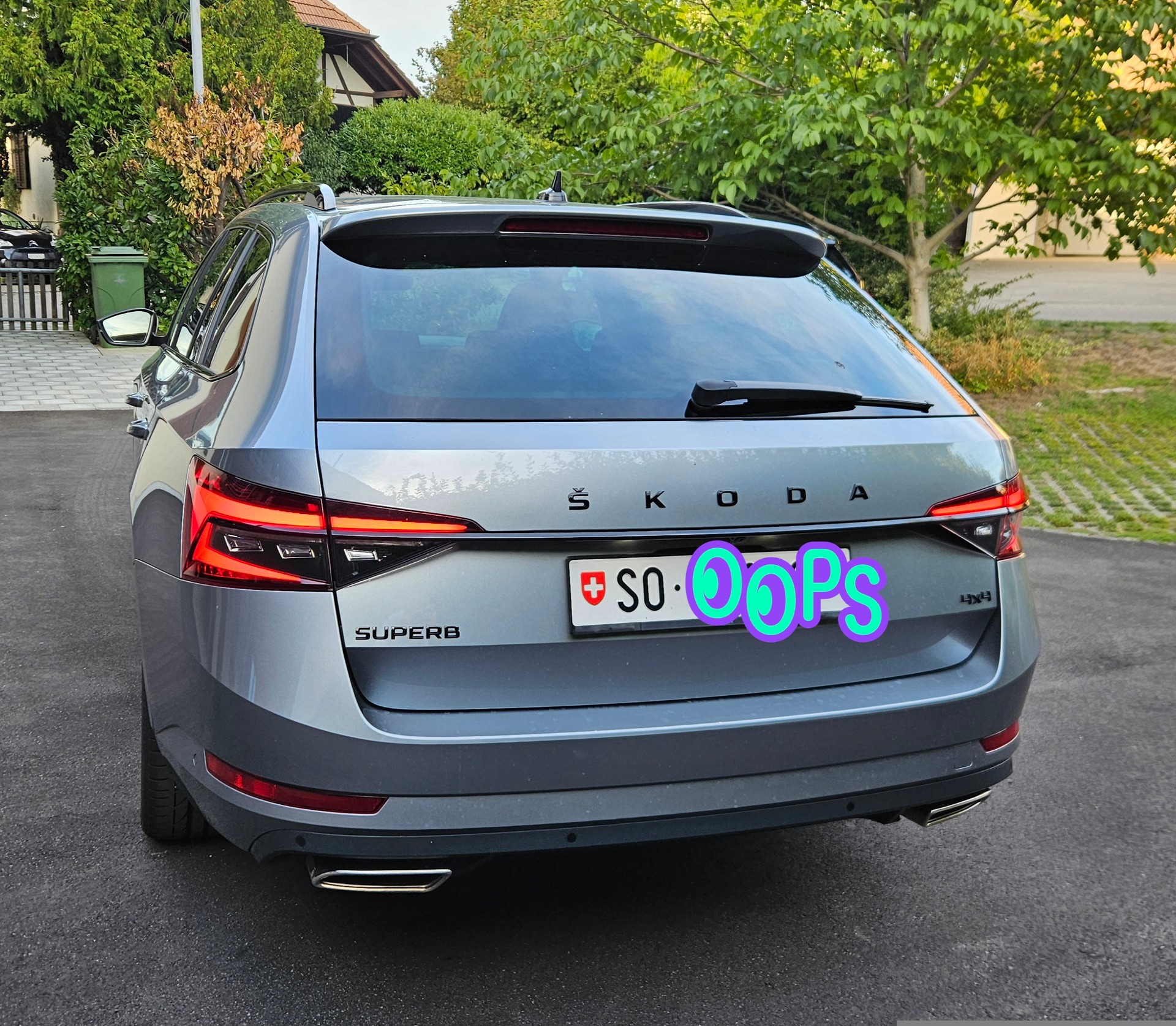 SKODA 2.0 TSI 280 SportLine 4x4 DSG-image-1