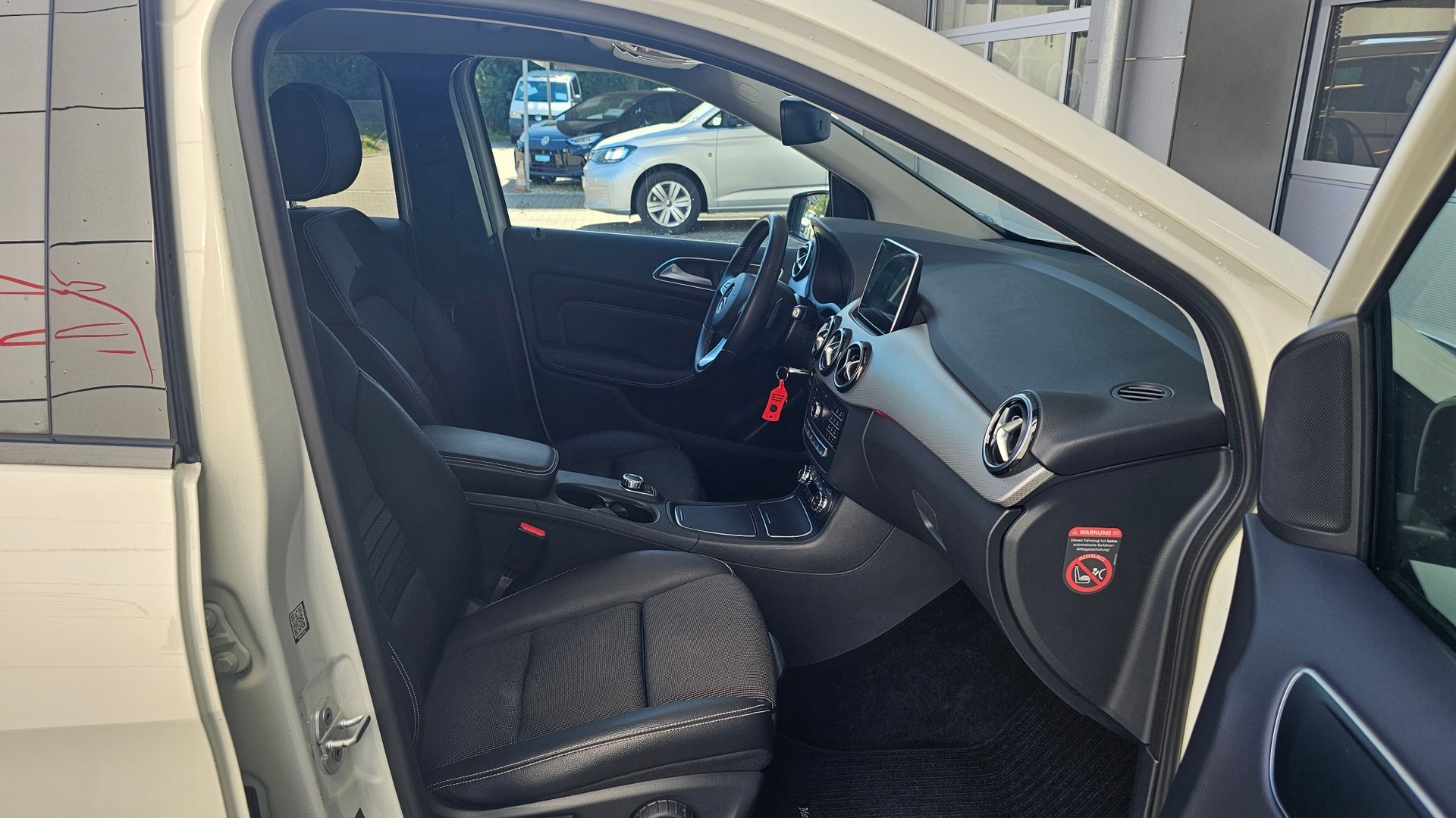 MERCEDES-BENZ B 220 CDI 4Matic 7G-DCT-image-20