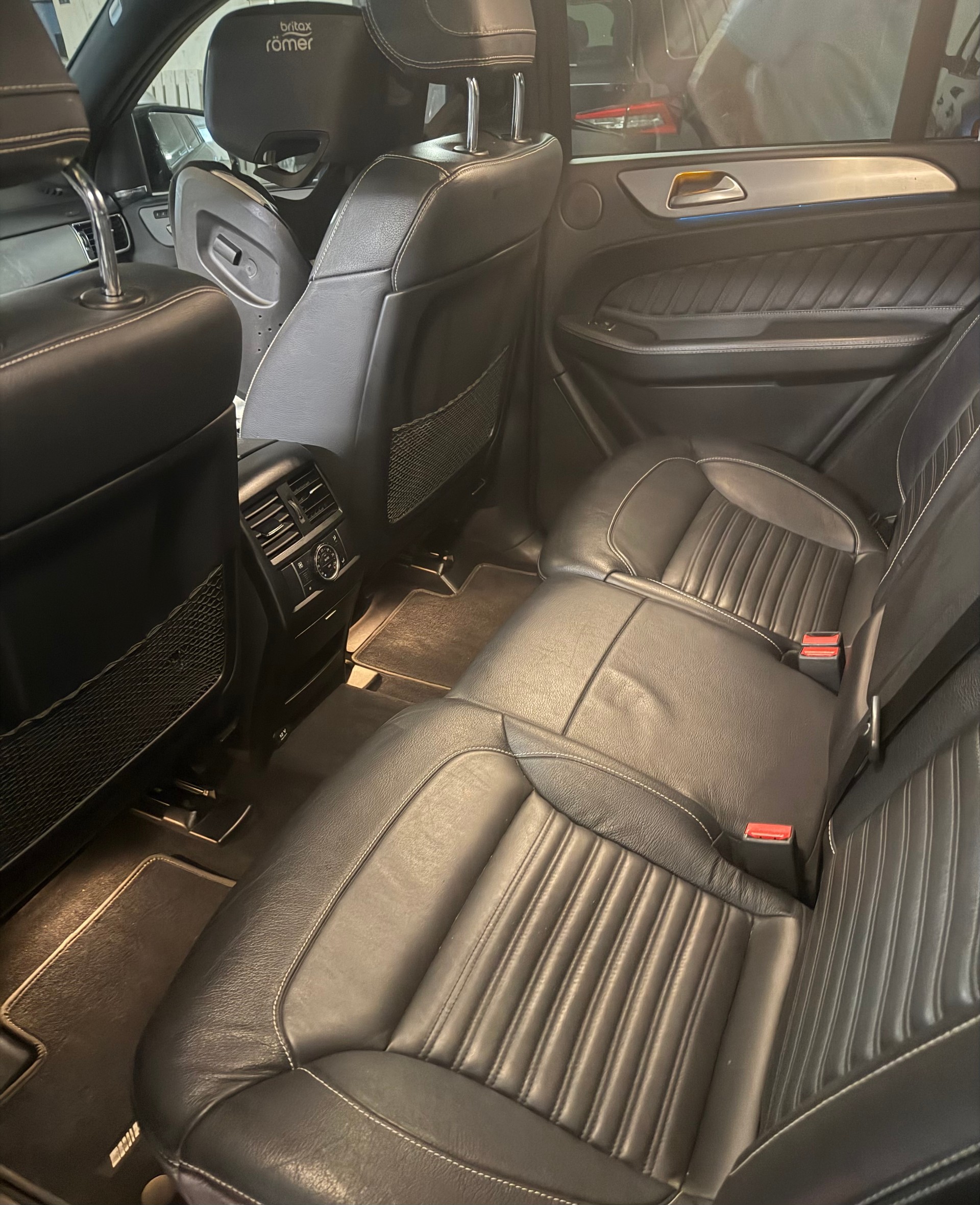 MERCEDES-BENZ GLE 350 d Coupé 4Matic 9G-Tronic AMG-Line-image-5
