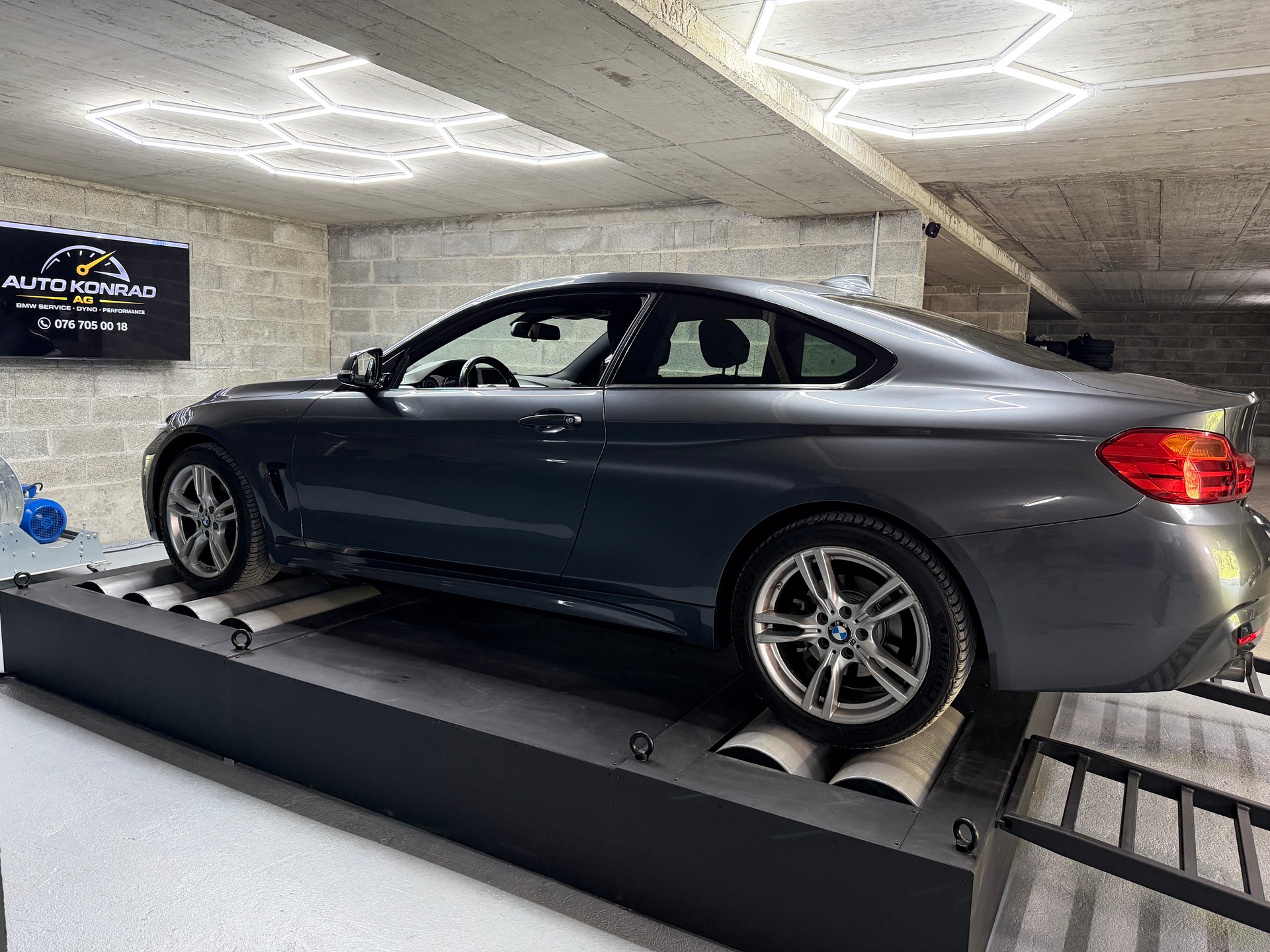 BMW 428i Coupé xDrive Steptronic-image-1