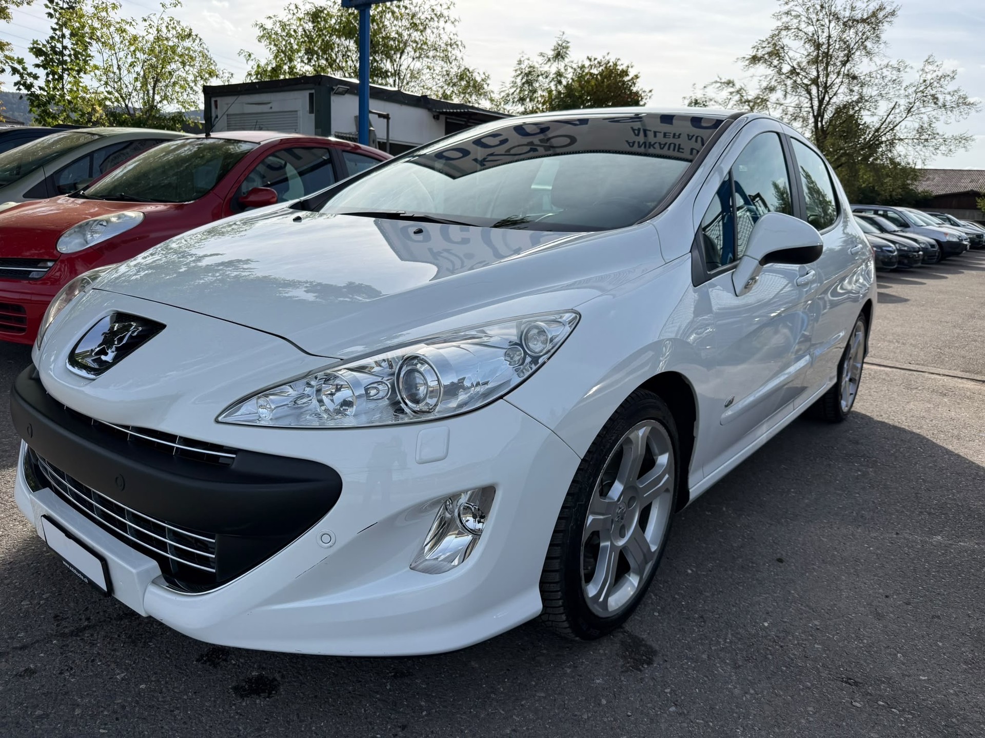 PEUGEOT 308 1.6 16V T GTi-image-0