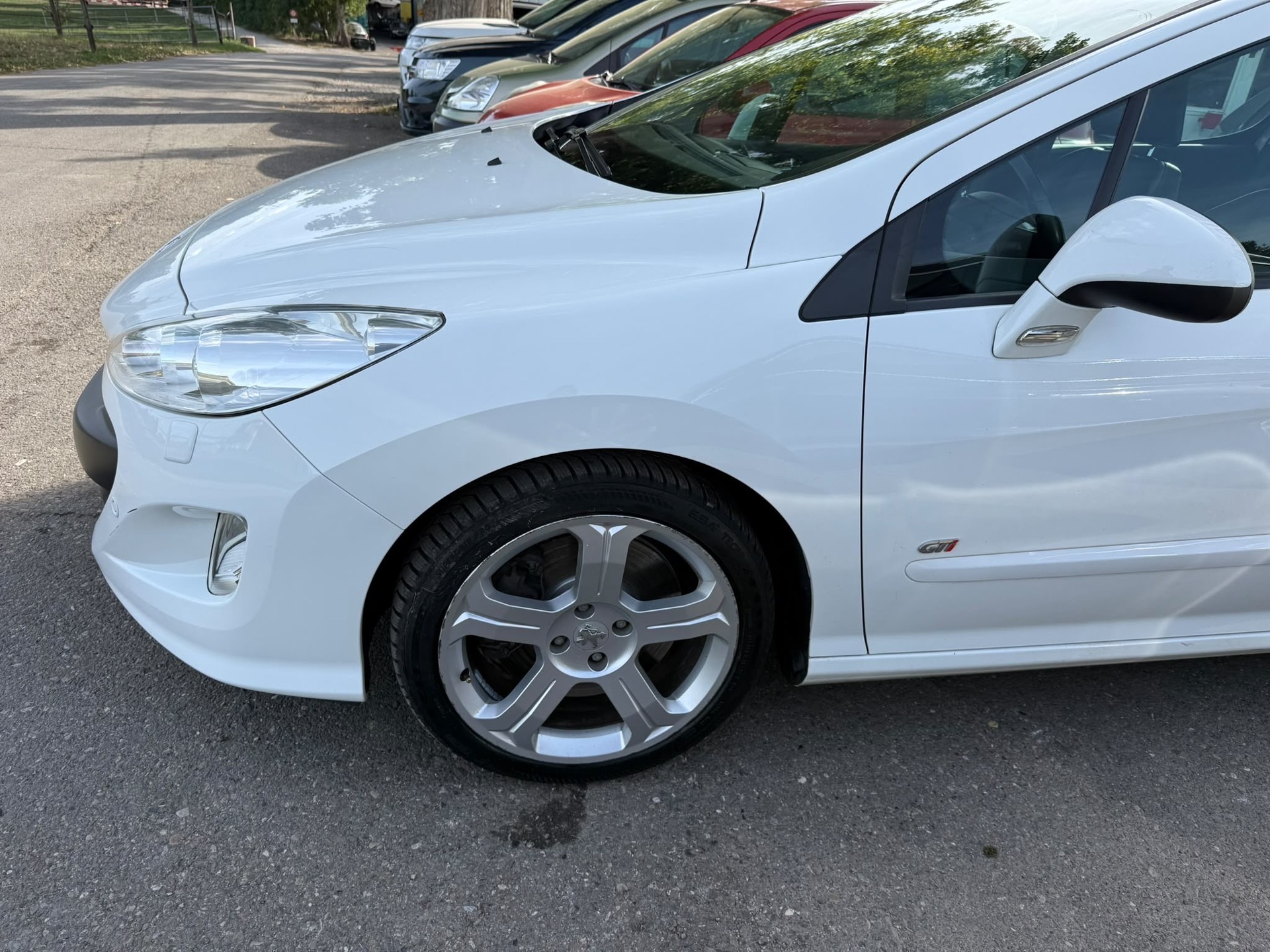 PEUGEOT 308 1.6 16V T GTi-image-6