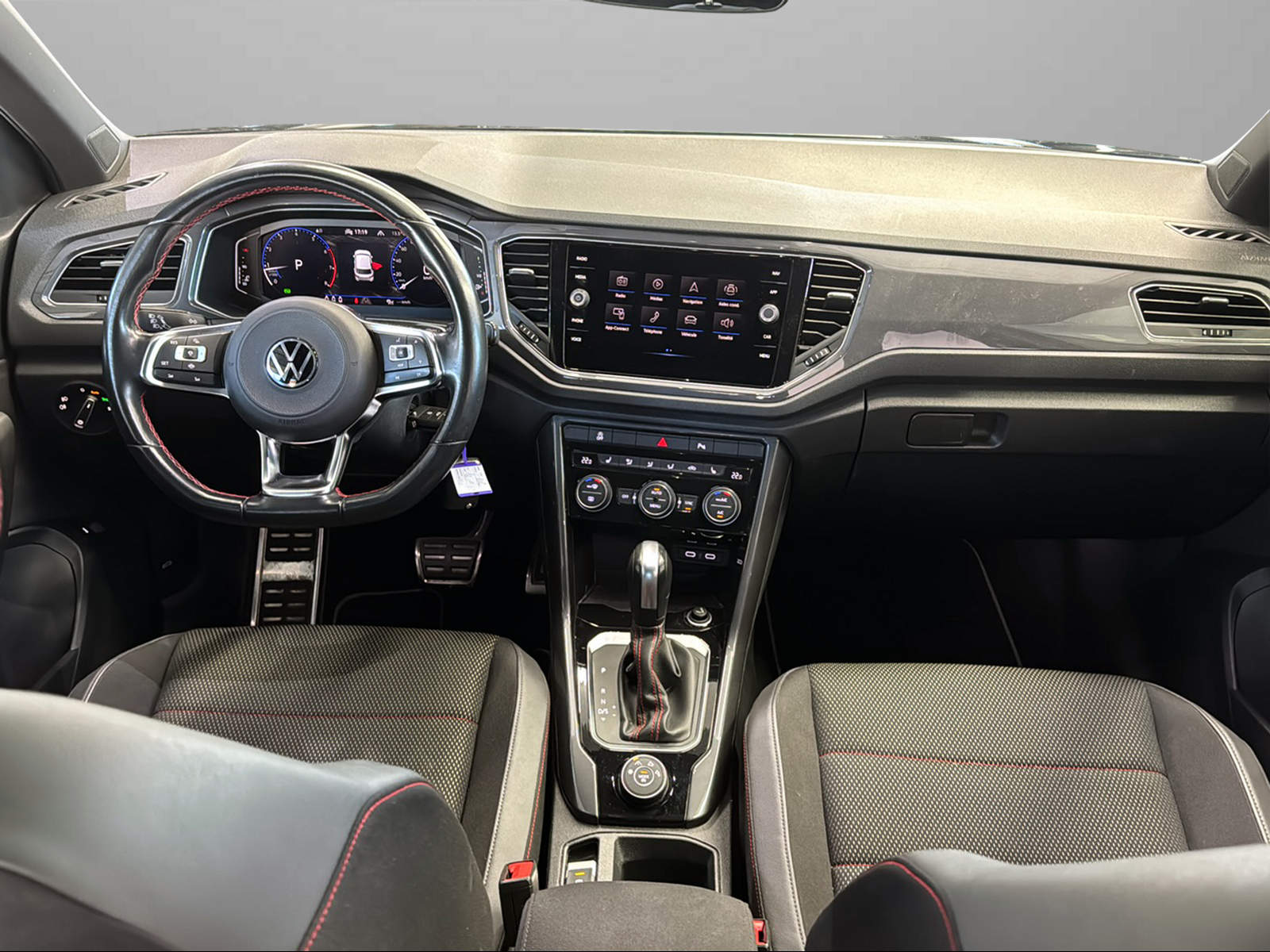VW T-Roc 2.0 TSI Sport DSG 4Motion-image-12