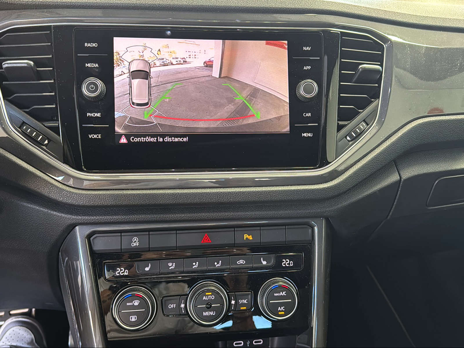 VW T-Roc 2.0 TSI Sport DSG 4Motion-image-19