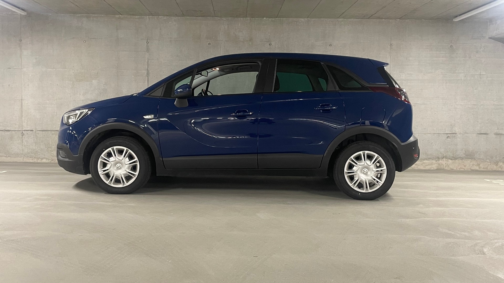 OPEL Crossland X 1.2i 120 Years Edition Automatik-image-2