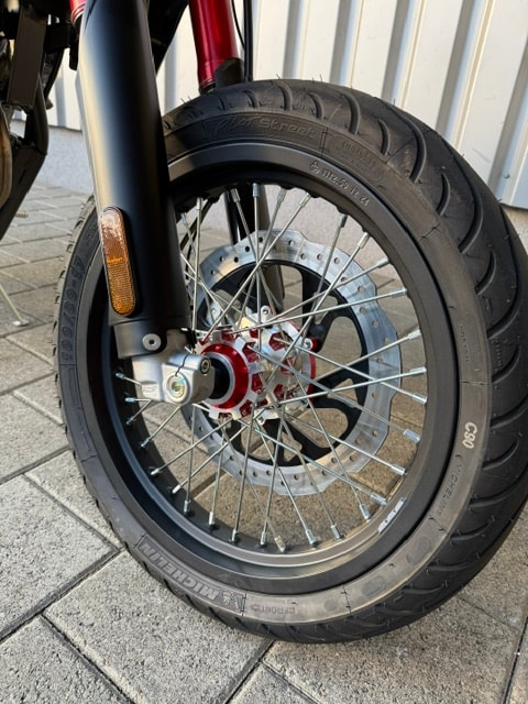 FANTIC XMF 125 Motard Competition-image-11
