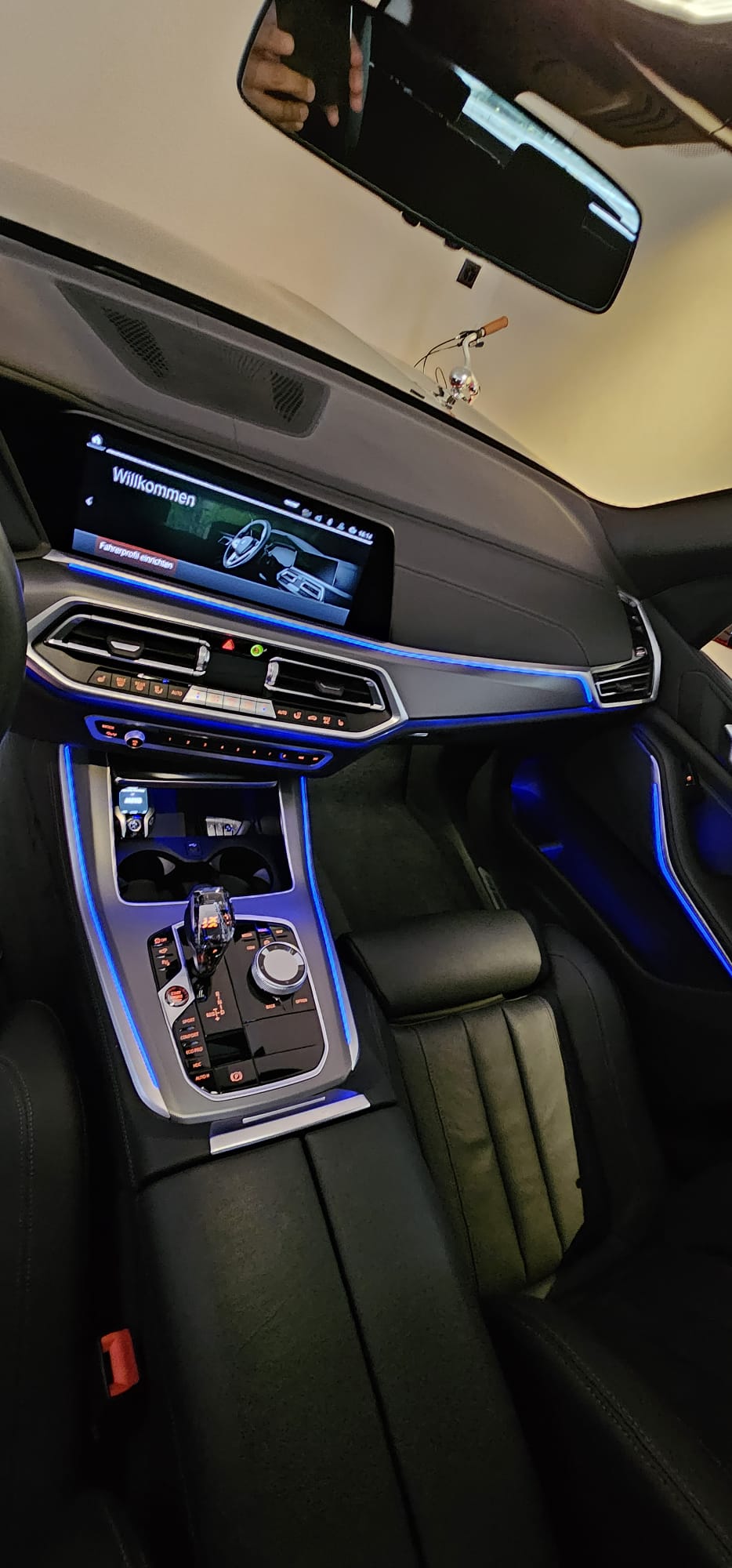 BMW 40d xDrive 48V M Sport Steptronic-image-2