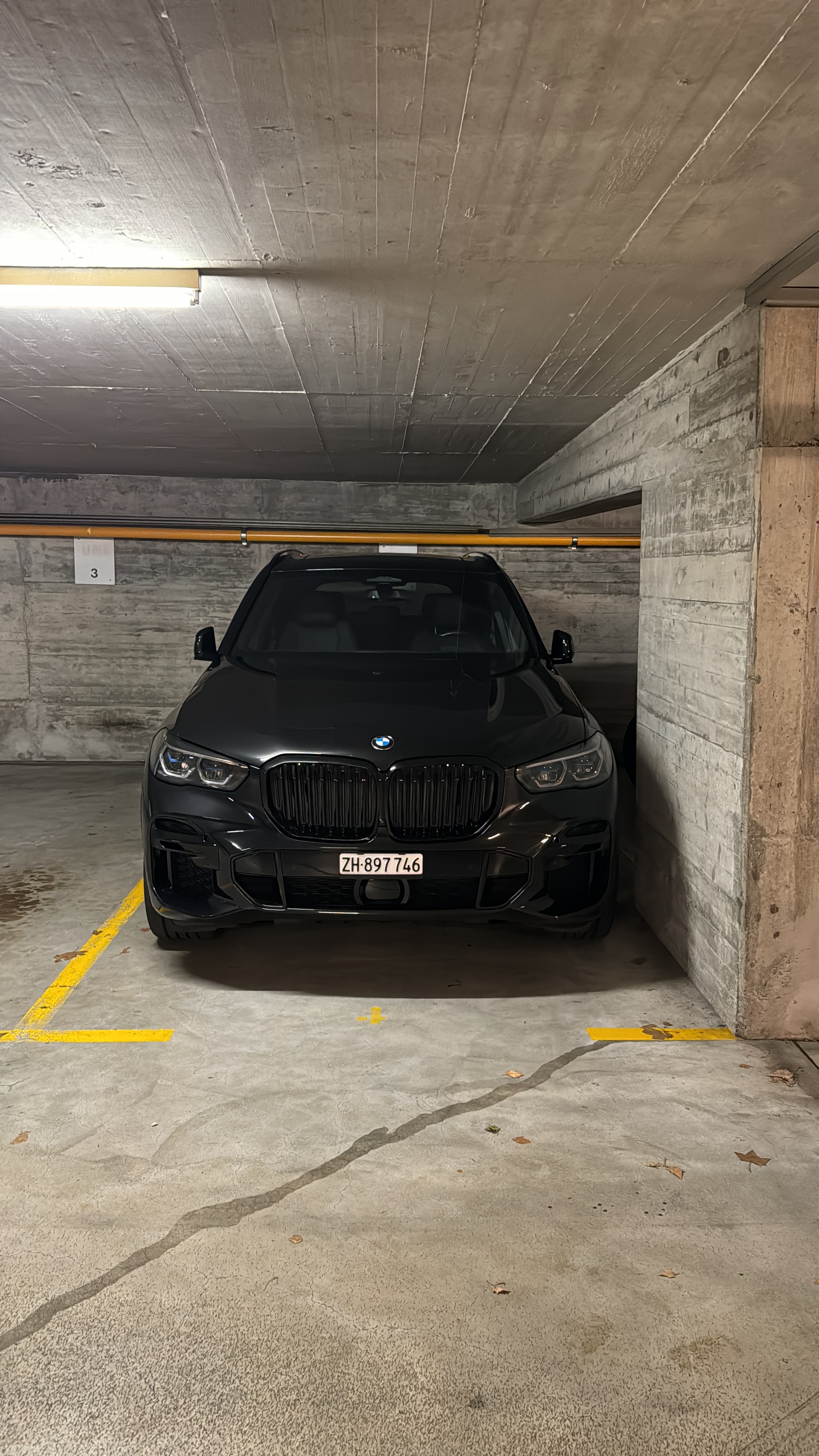 BMW 40d xDrive 48V M Sport Steptronic-image-0