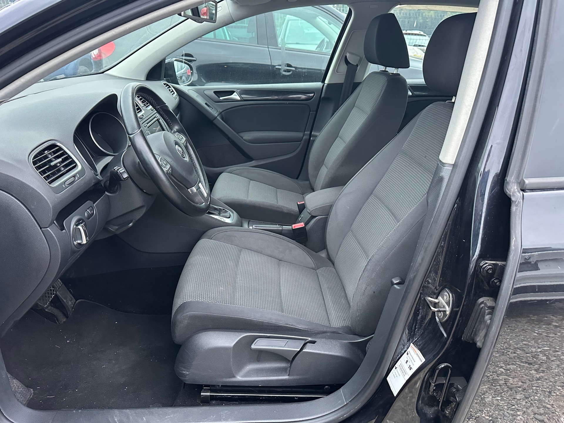 VW Golf 1.2 TSI Comfortline DSG-image-7