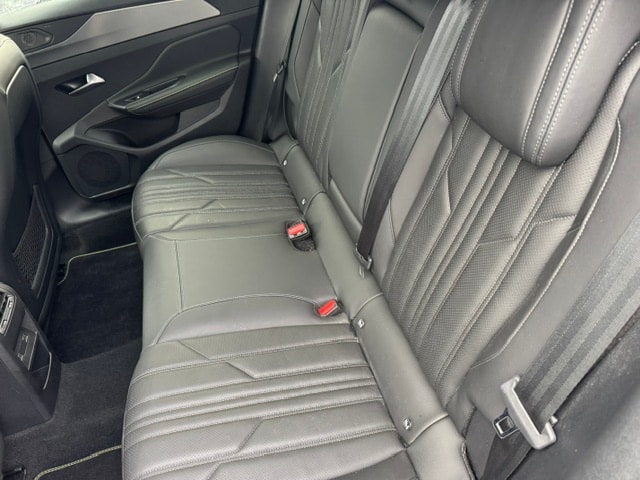 PEUGEOT 408 1.6 PHEV 225 GT-image-5