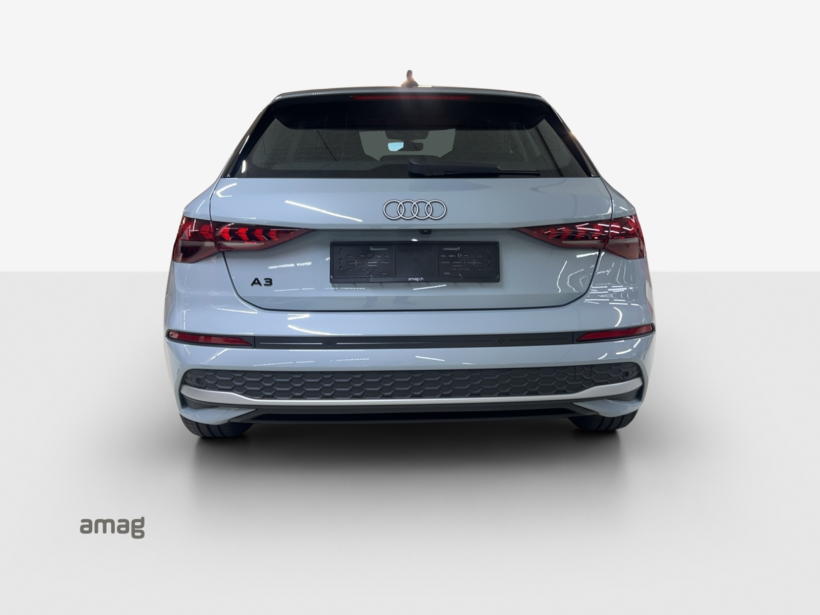 AUDI A3 Sportback TFSI 85 kW Ambition S-tronic-image-3