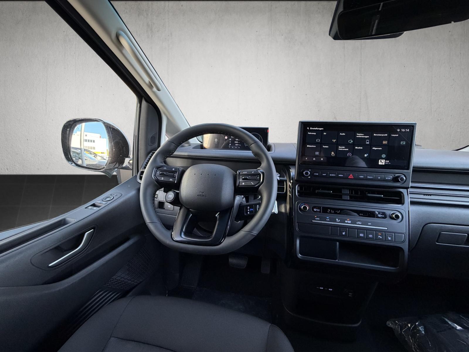 HYUNDAI Staria 84 kWh Amplia (Cargo)-image-8