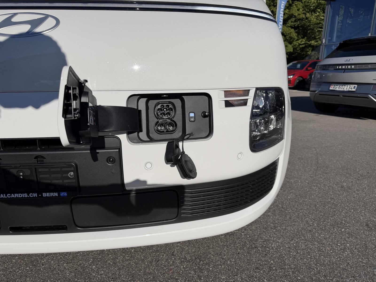 HYUNDAI Staria 84 kWh Amplia (Cargo)-image-7