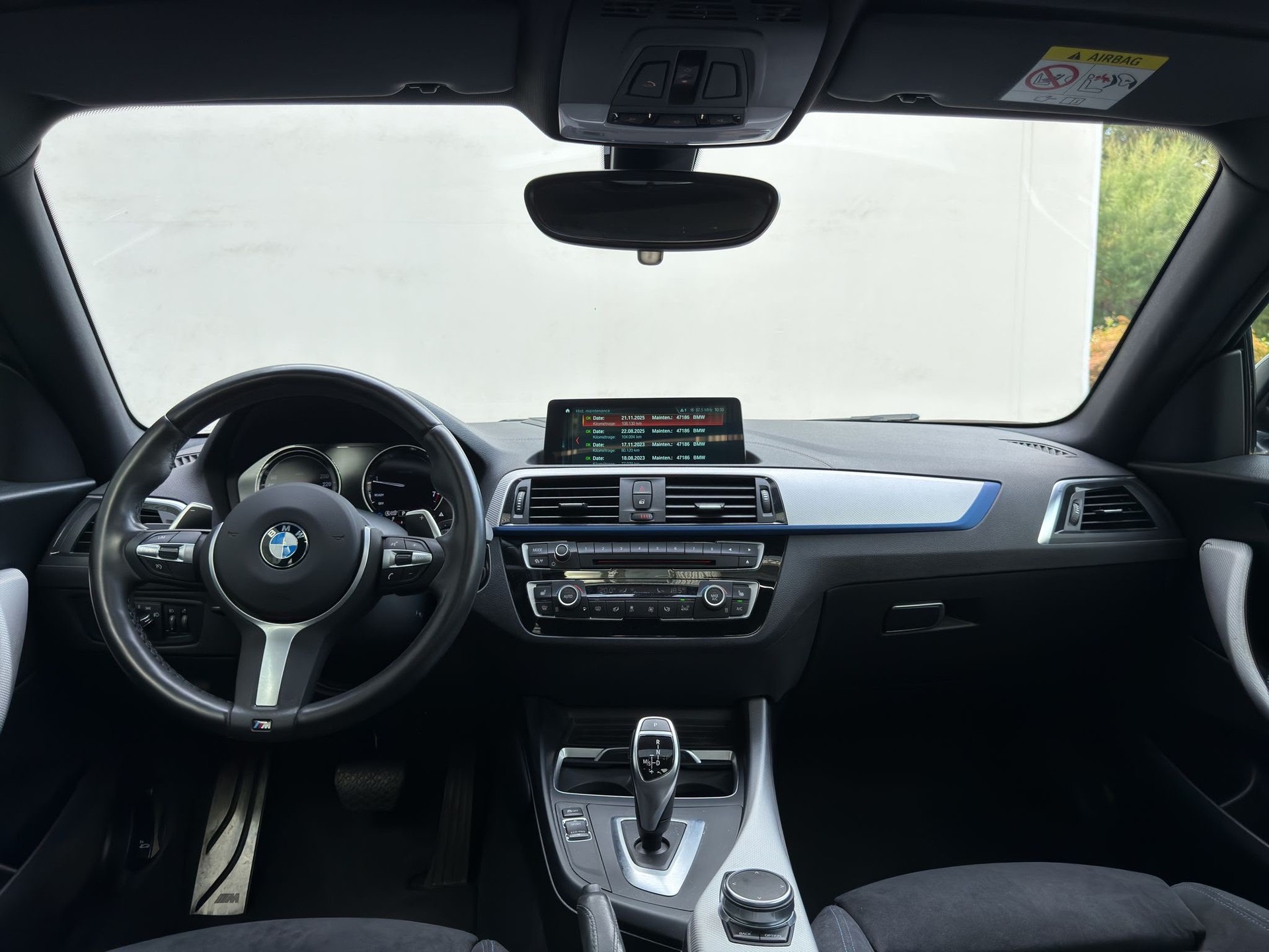 BMW M240i xDrive Steptronic-image-8